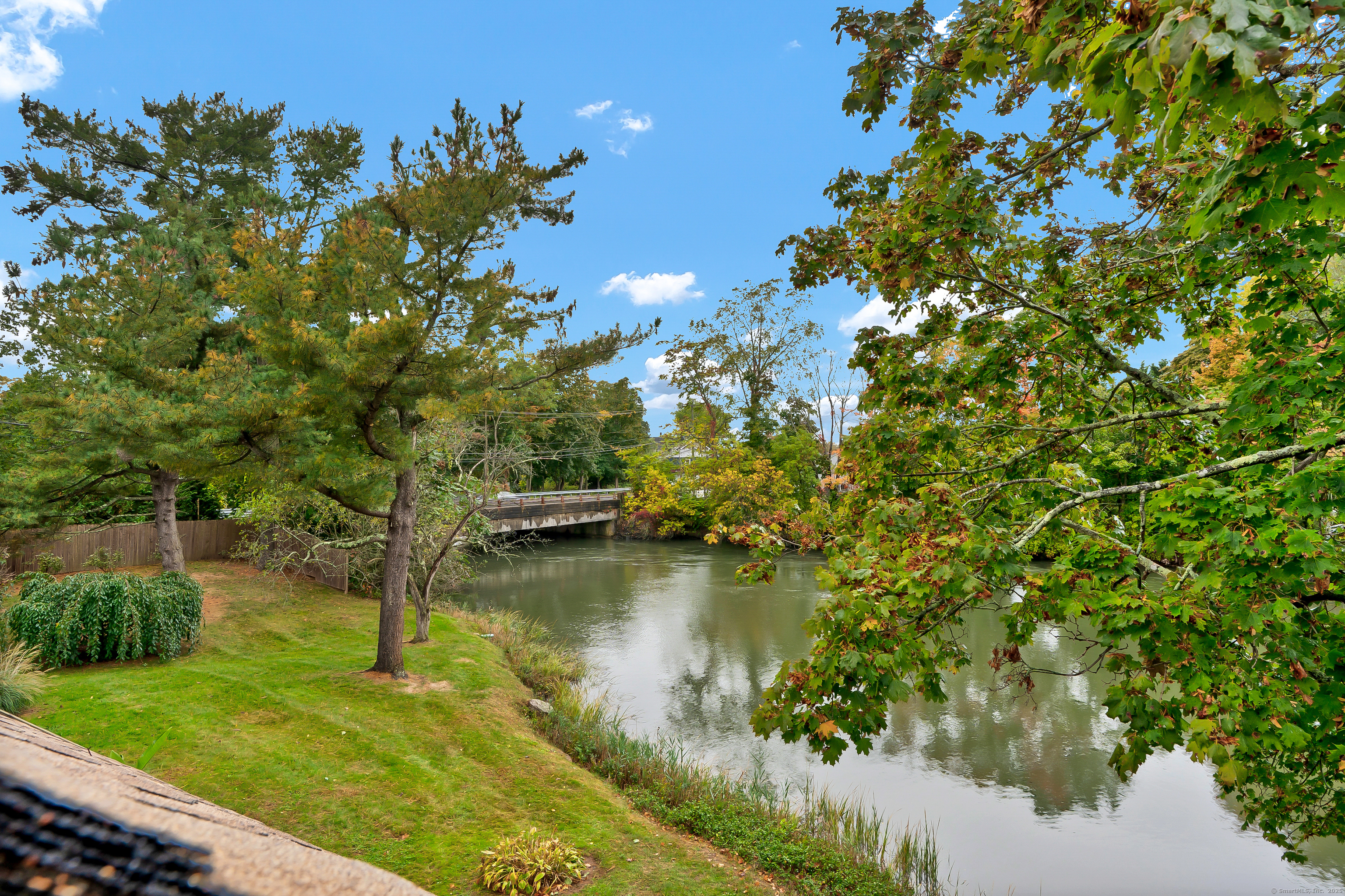 16 Pine Orchard Road APT 23