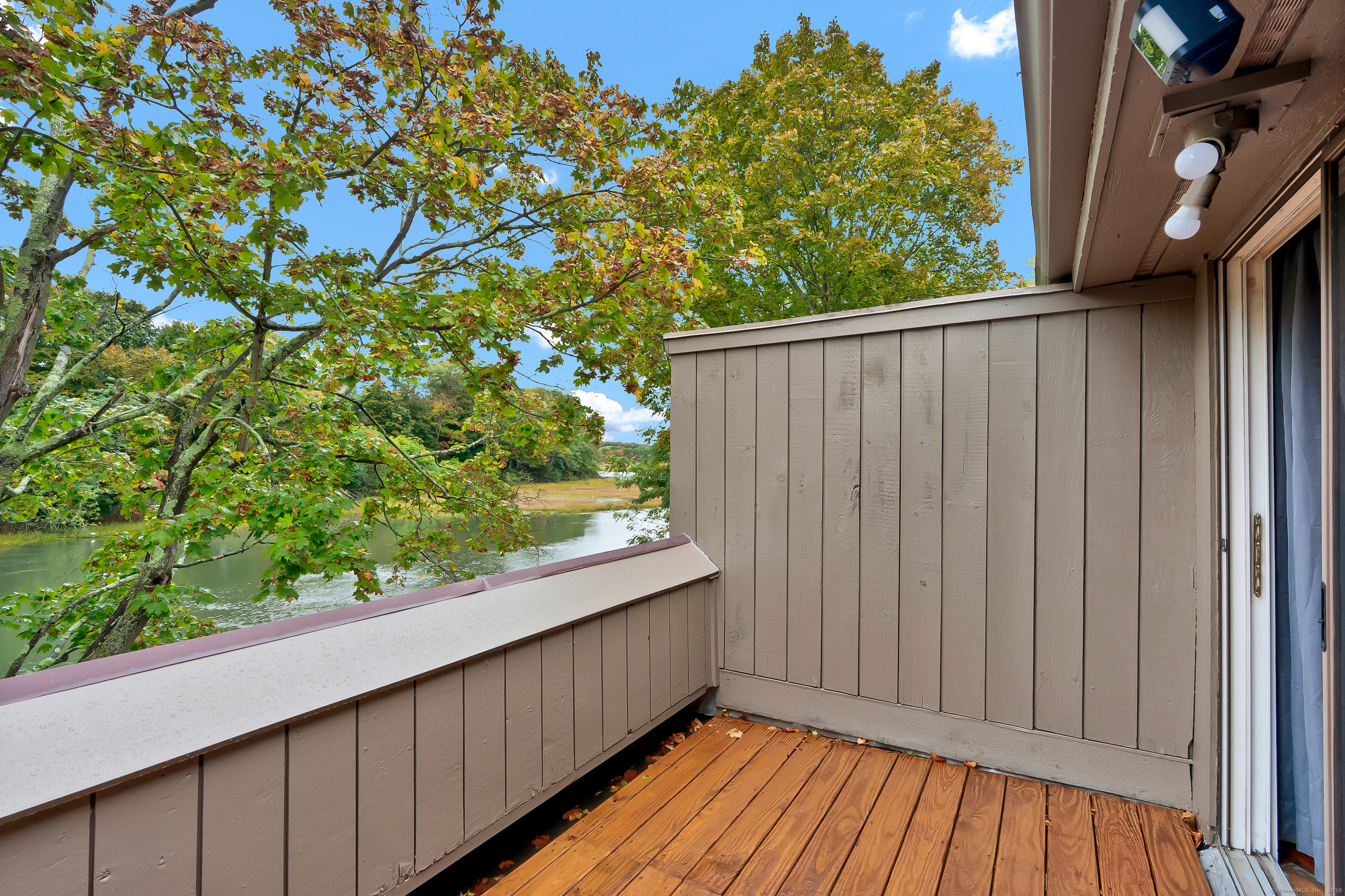 16 Pine Orchard Road APT 23