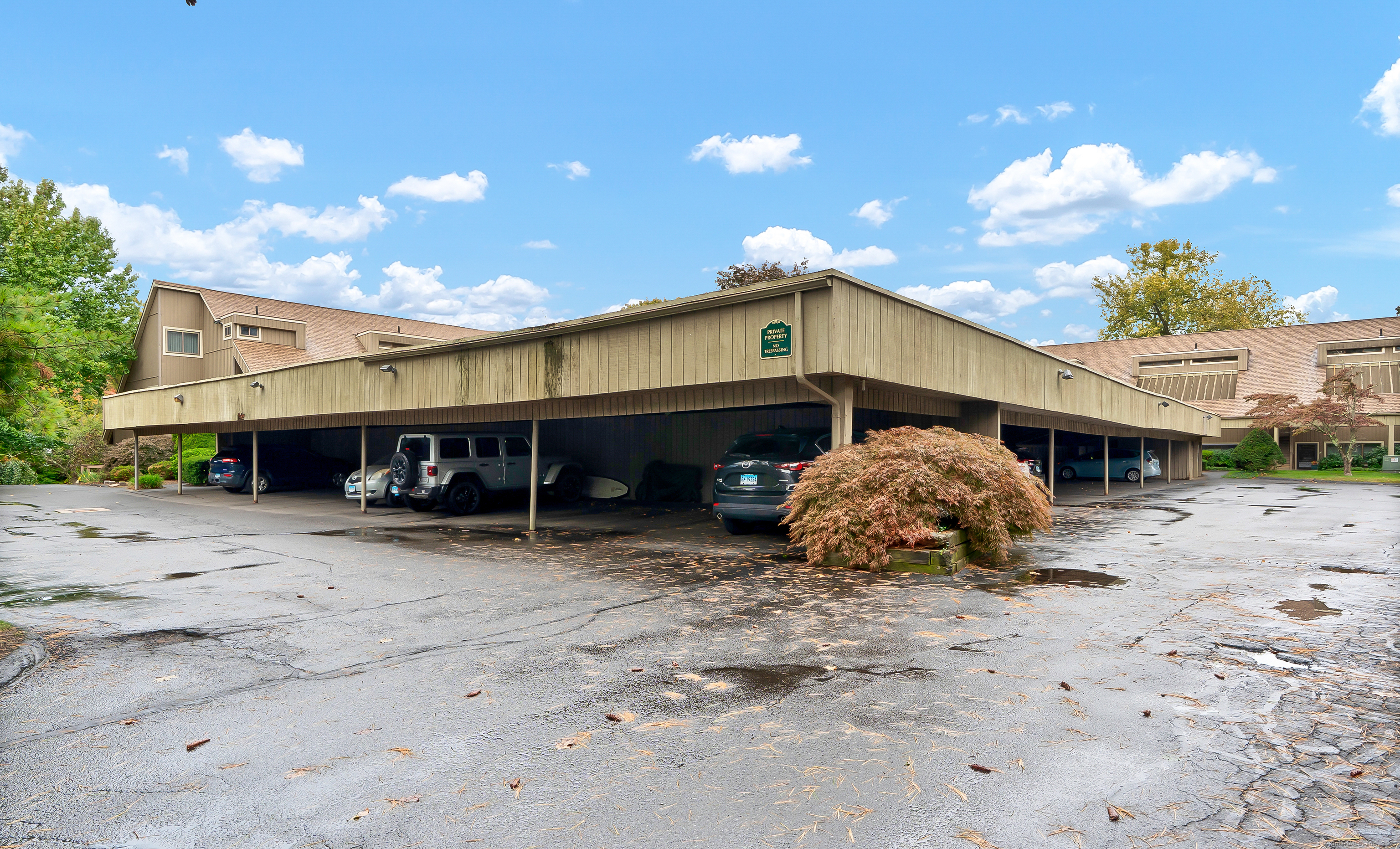 16 Pine Orchard Road APT 23