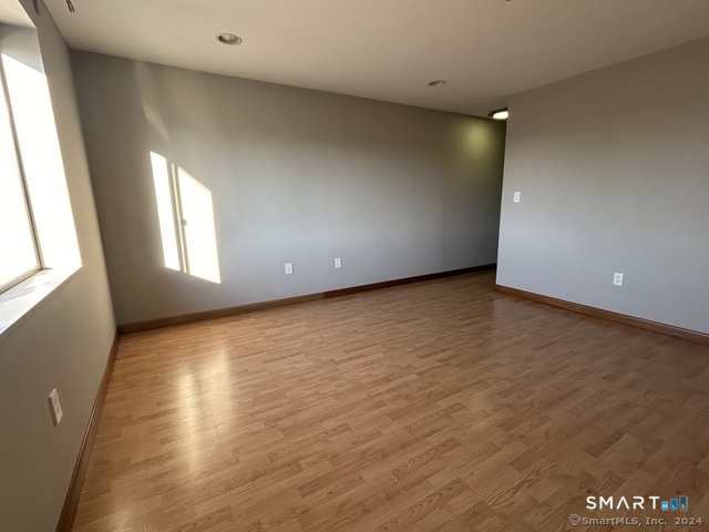 111 Dekoven Drive APT 408