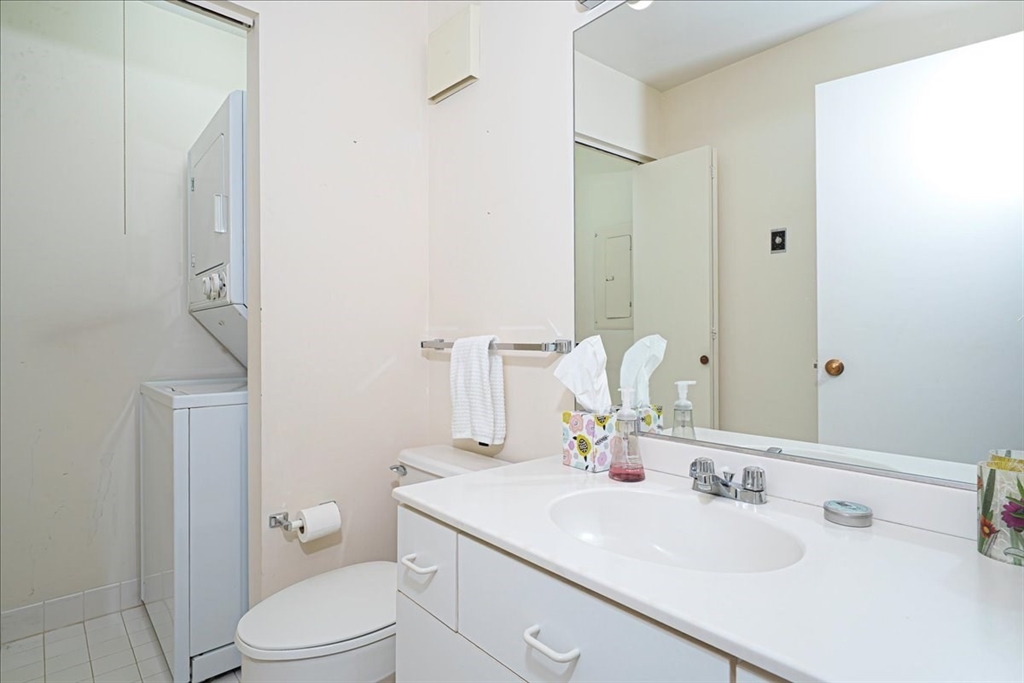 100 Rosemary Way # 322