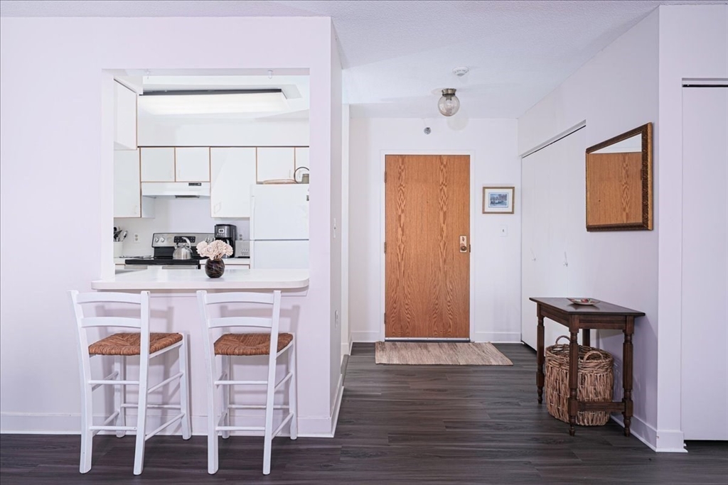 100 Rosemary Way # 322