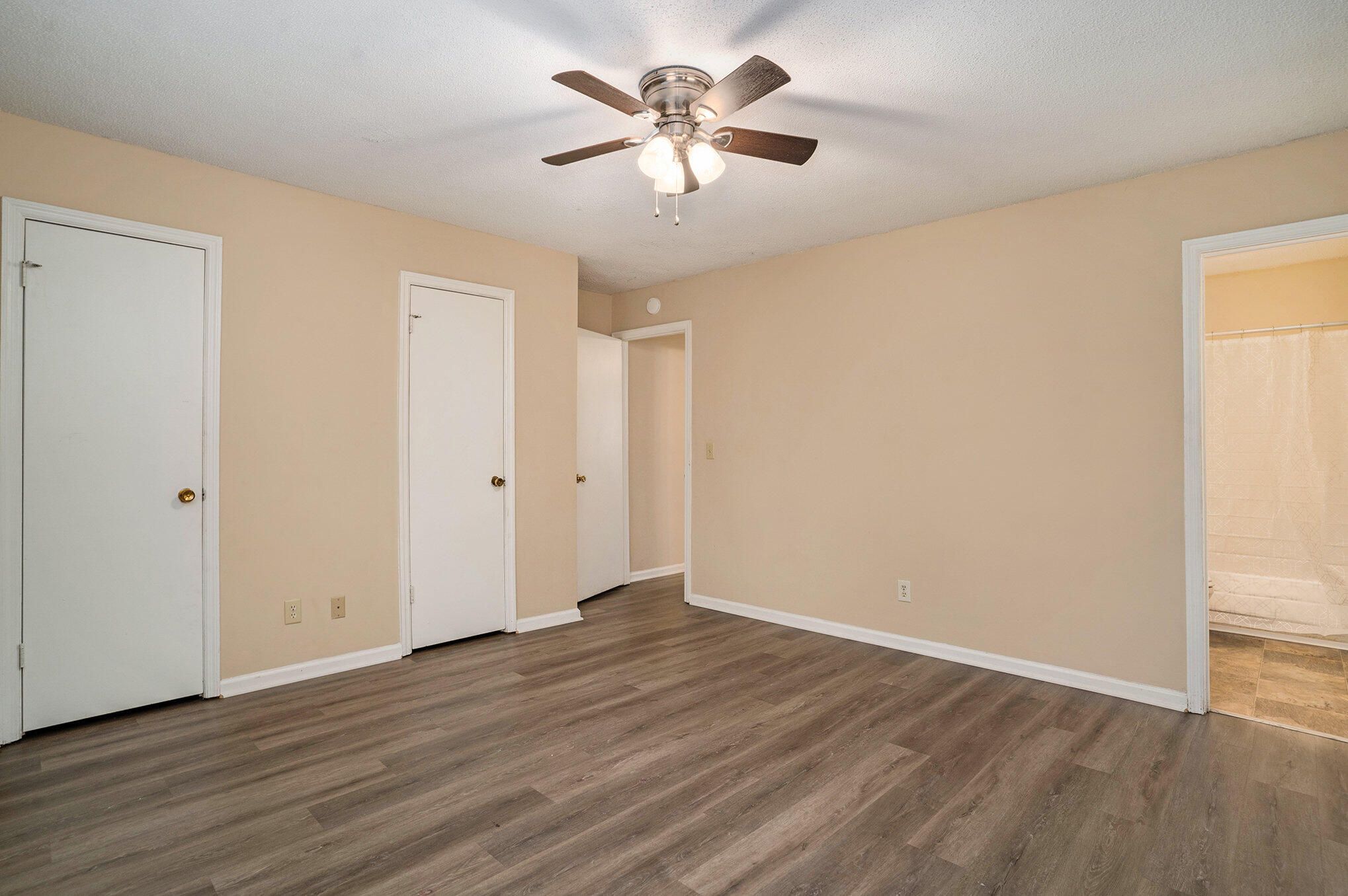 113 Cedar Grove Unit: A&B