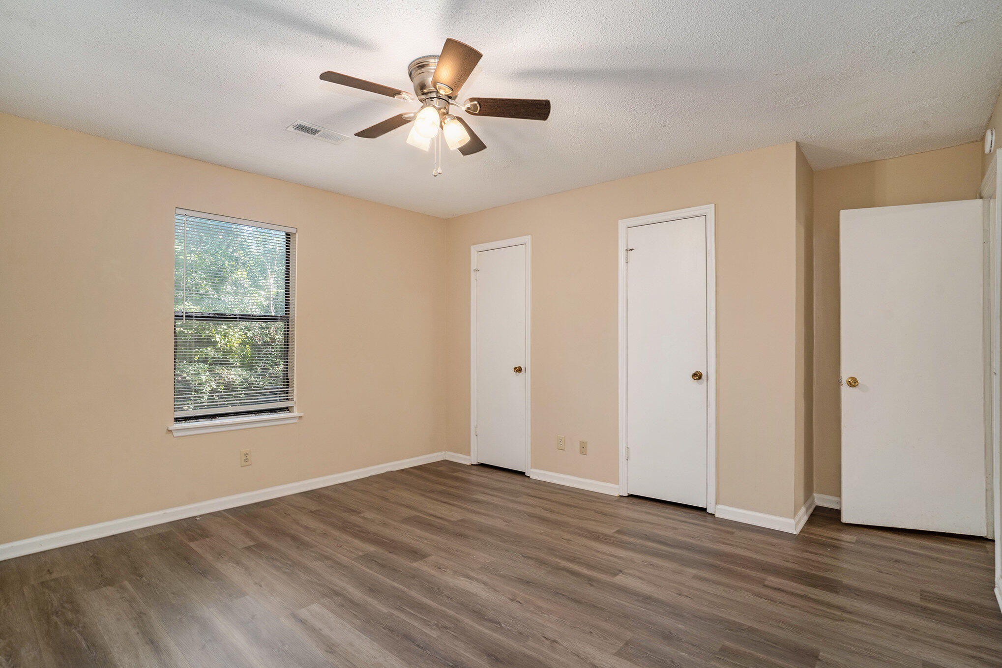 113 Cedar Grove Unit: A&B