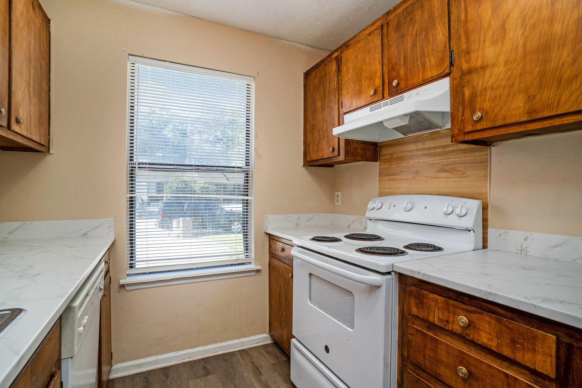 113 Cedar Grove Unit: A&B