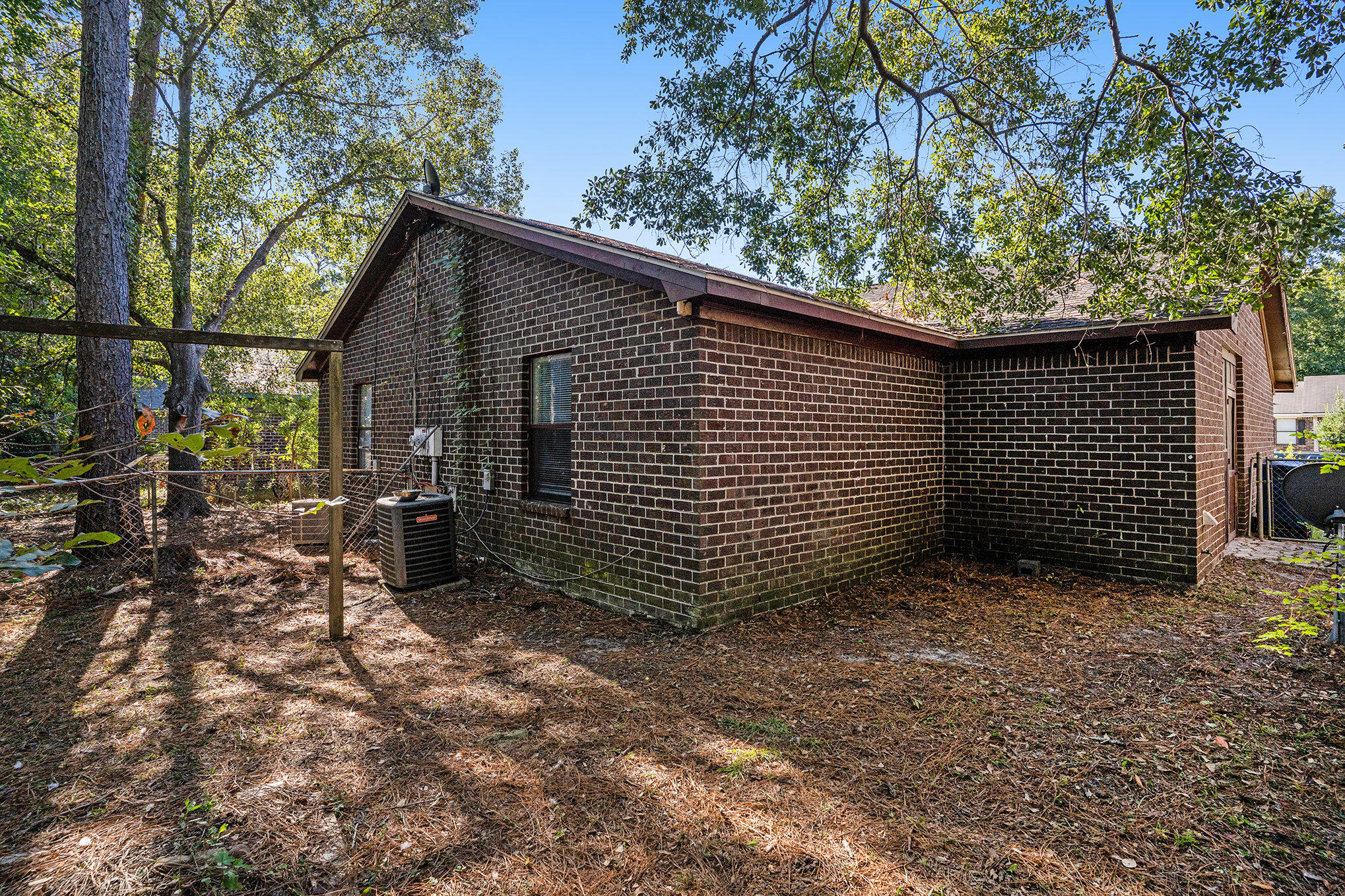 113 Cedar Grove Unit: A&B
