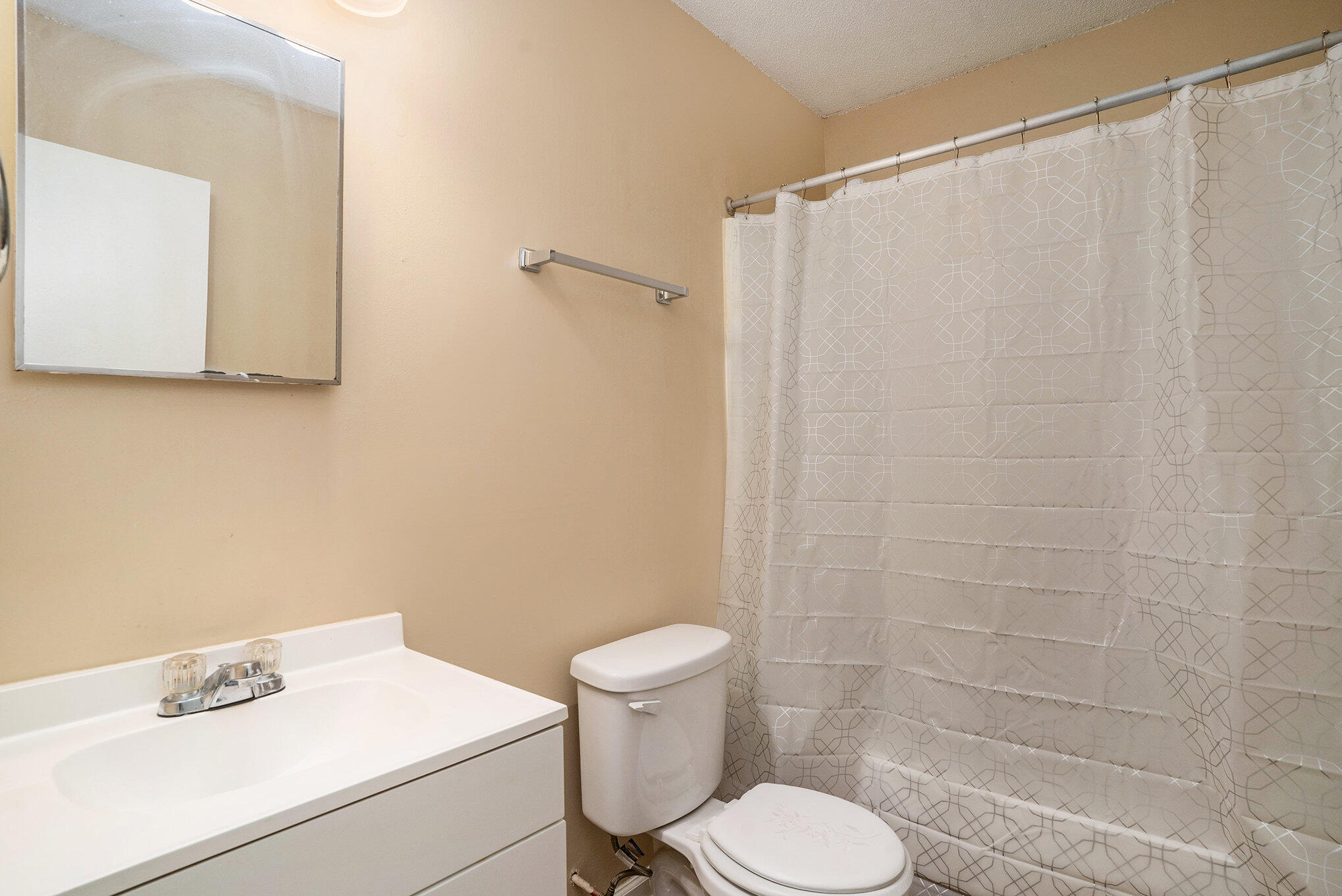 113 Cedar Grove Unit: A&B