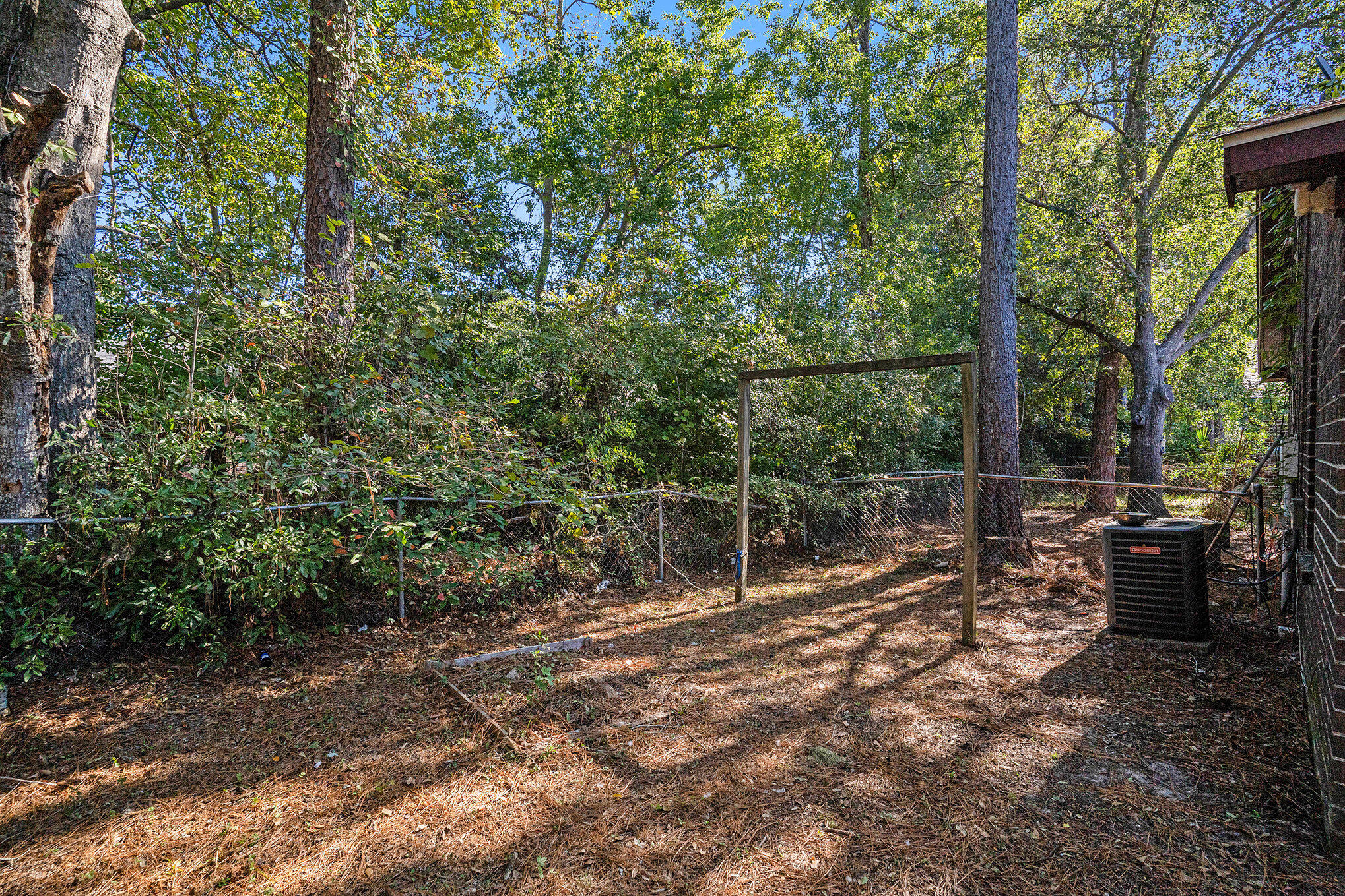 113 Cedar Grove Unit: A&B