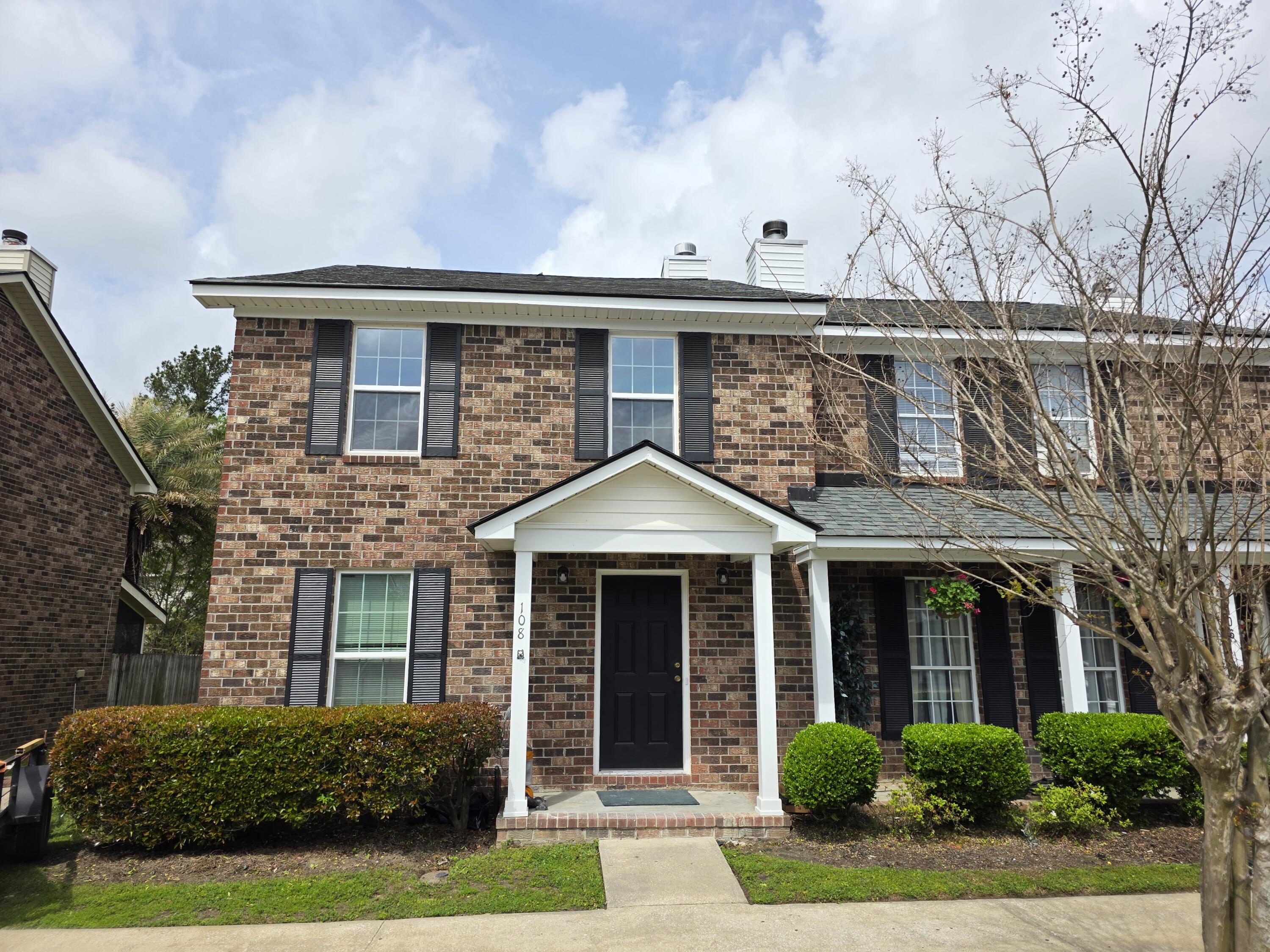 108 Sandlewood Drive