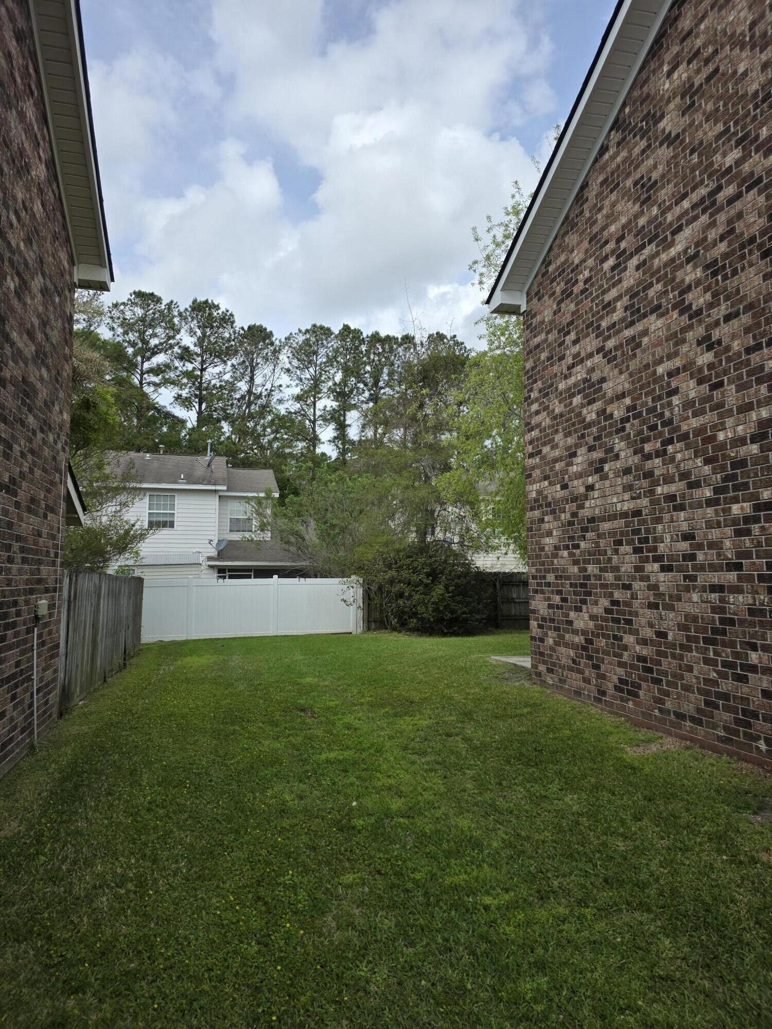 108 Sandlewood Drive