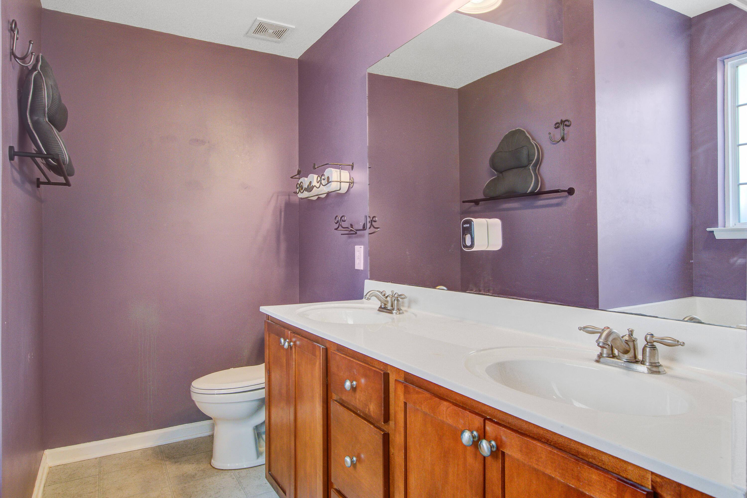 2995 Pocasset Circle