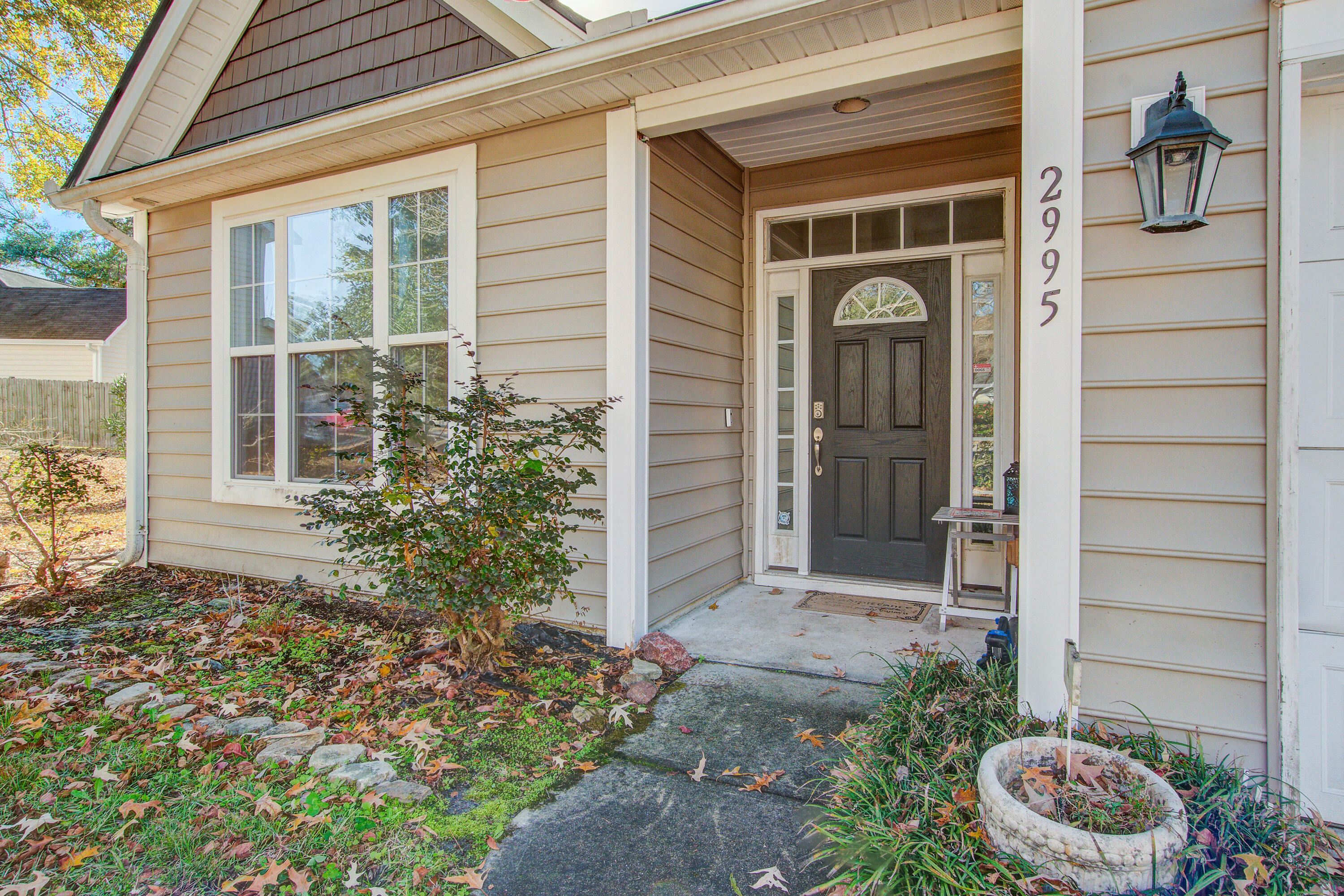 2995 Pocasset Circle