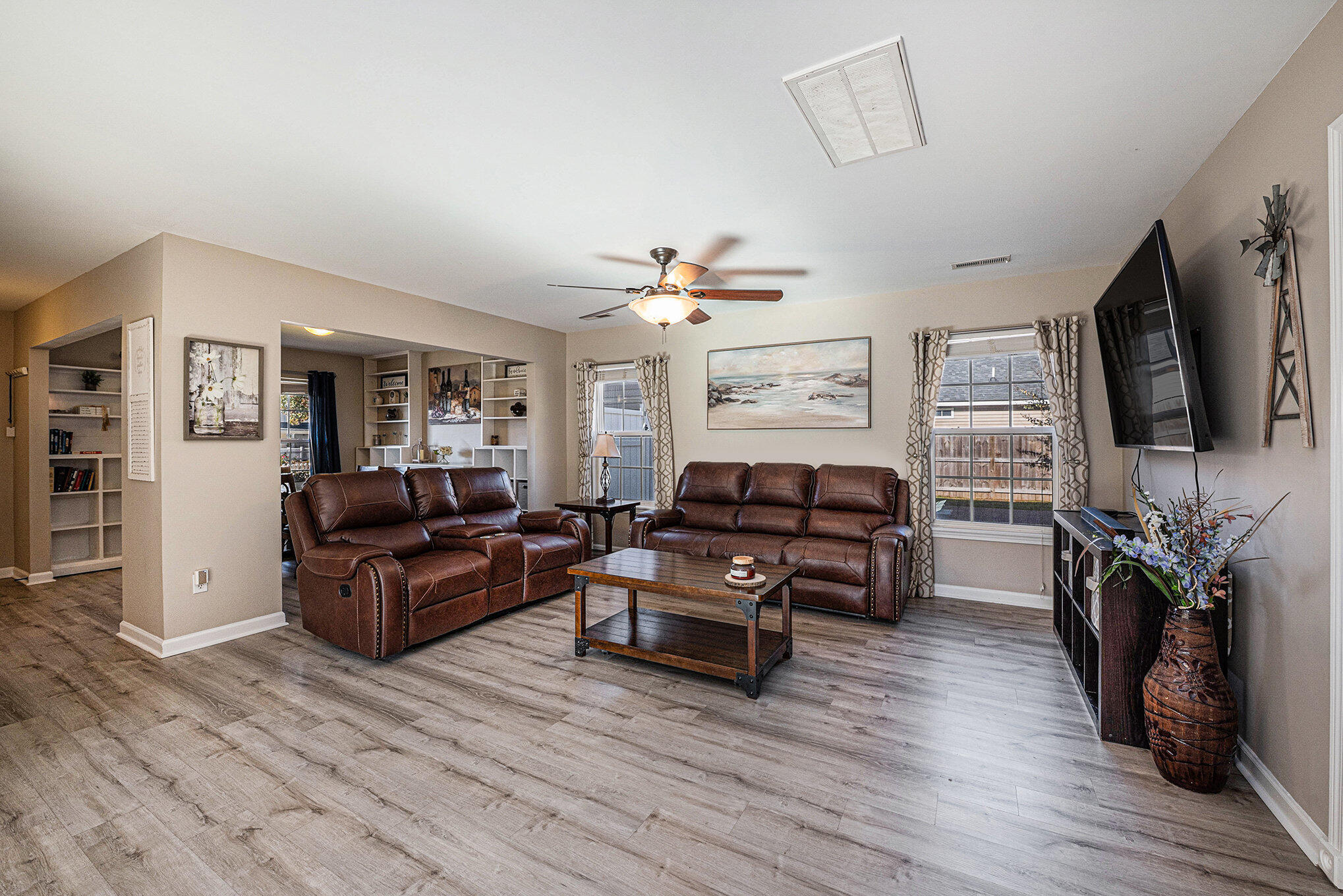 313 Seneca River Drive