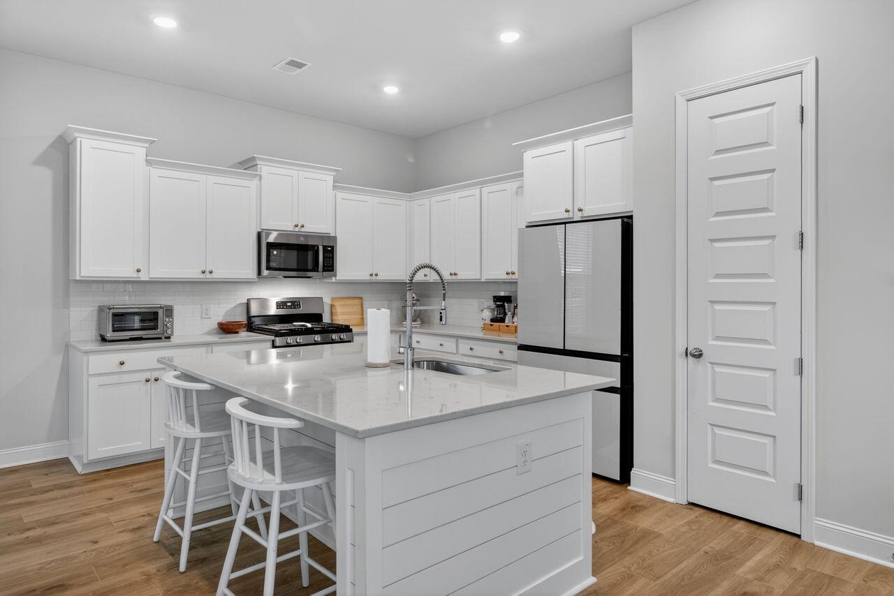 129 River Wind Way