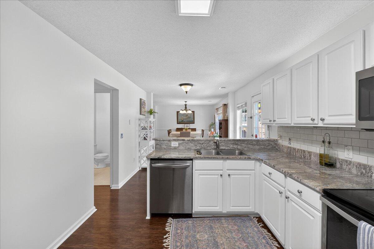 4012 Carolina Bay Drive