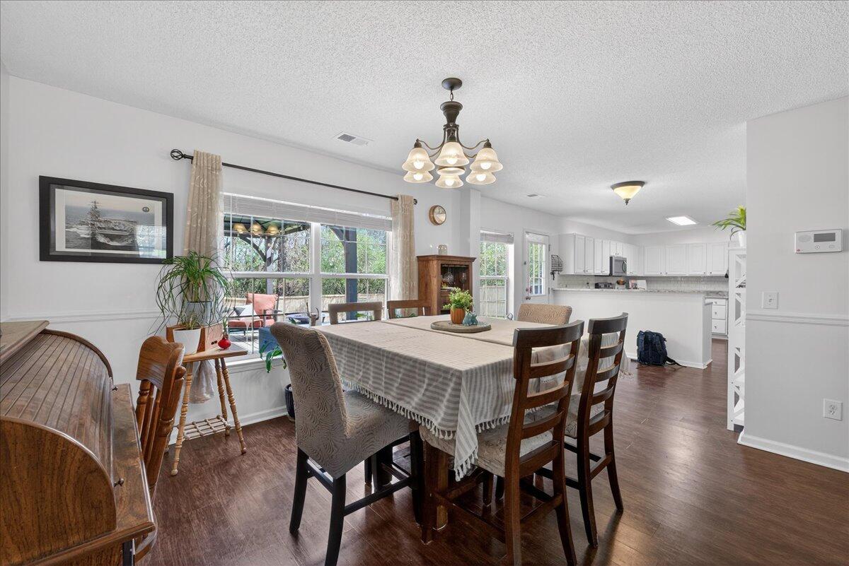 4012 Carolina Bay Drive