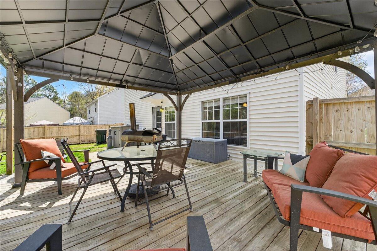 4012 Carolina Bay Drive