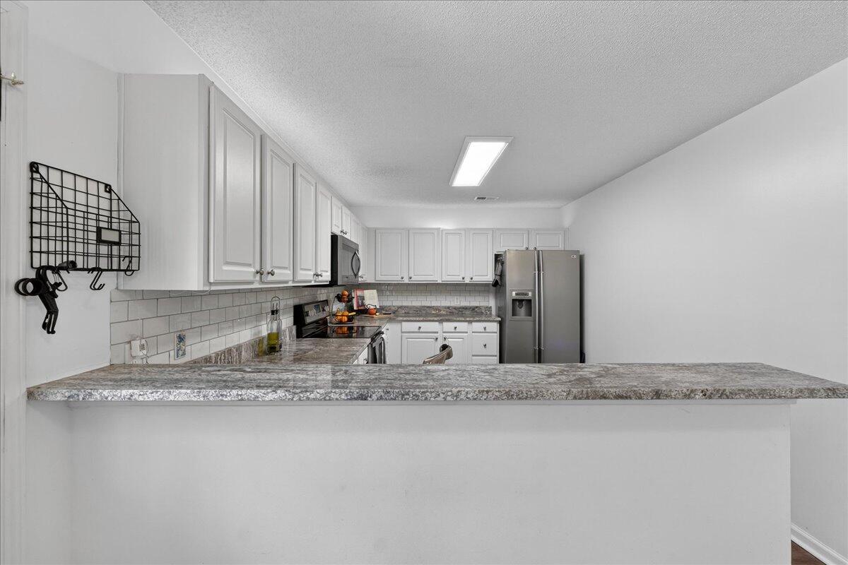 4012 Carolina Bay Drive