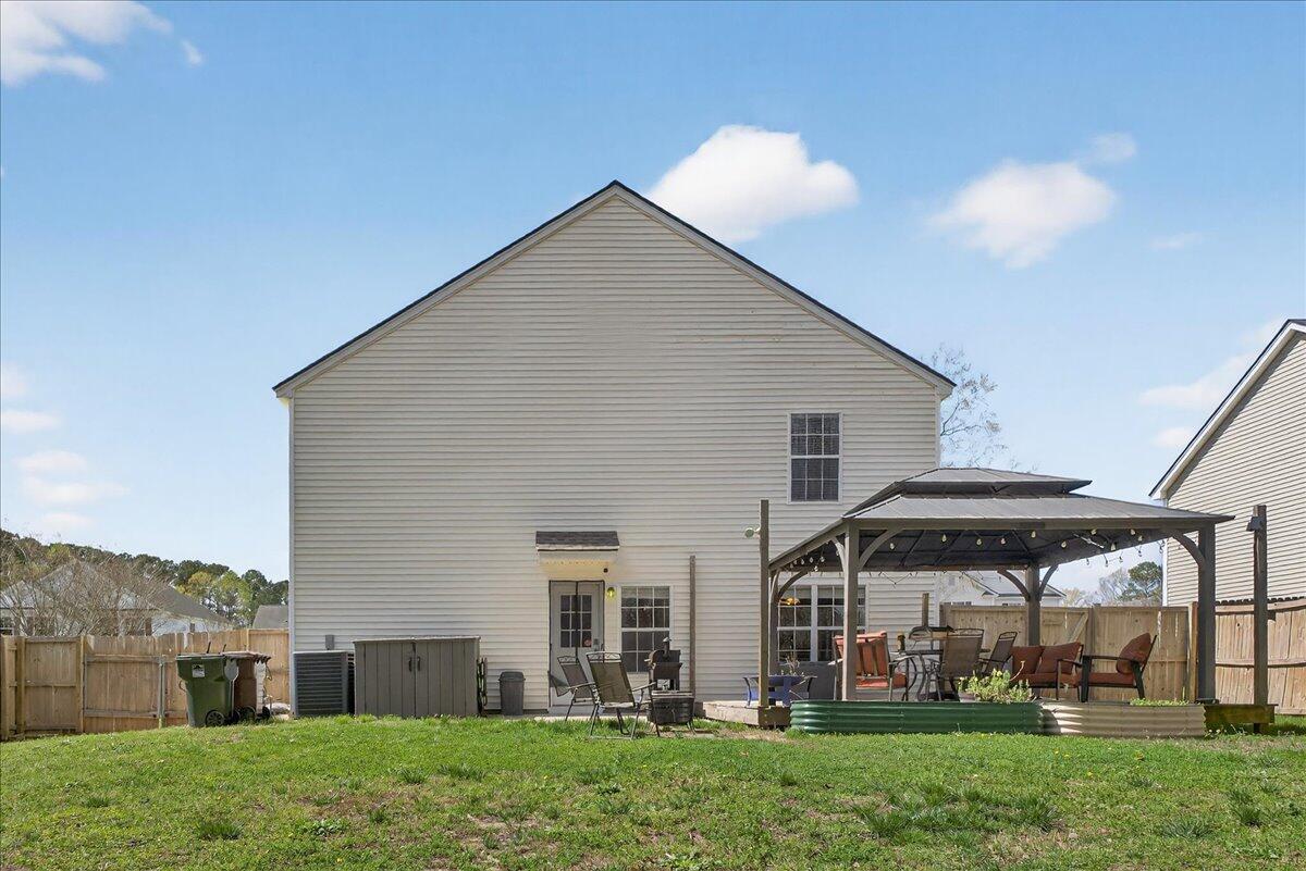 4012 Carolina Bay Drive