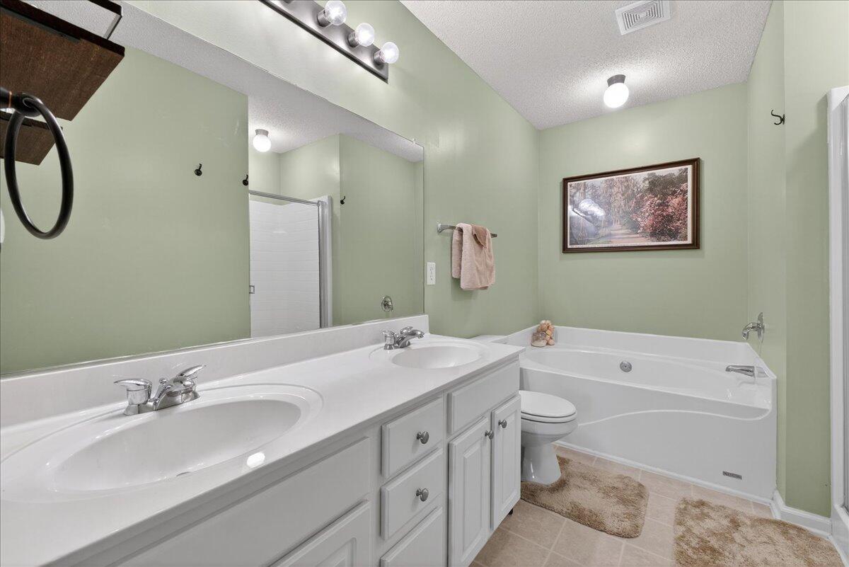 4012 Carolina Bay Drive