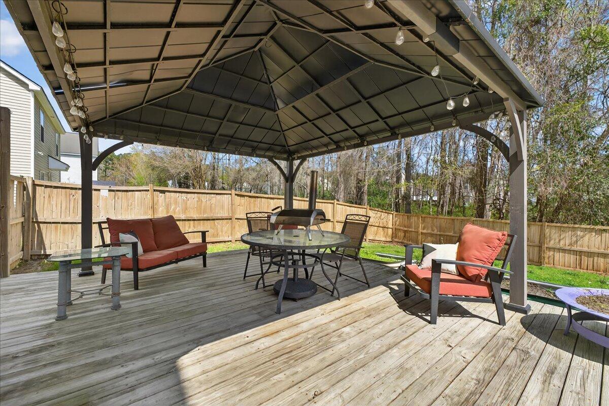 4012 Carolina Bay Drive