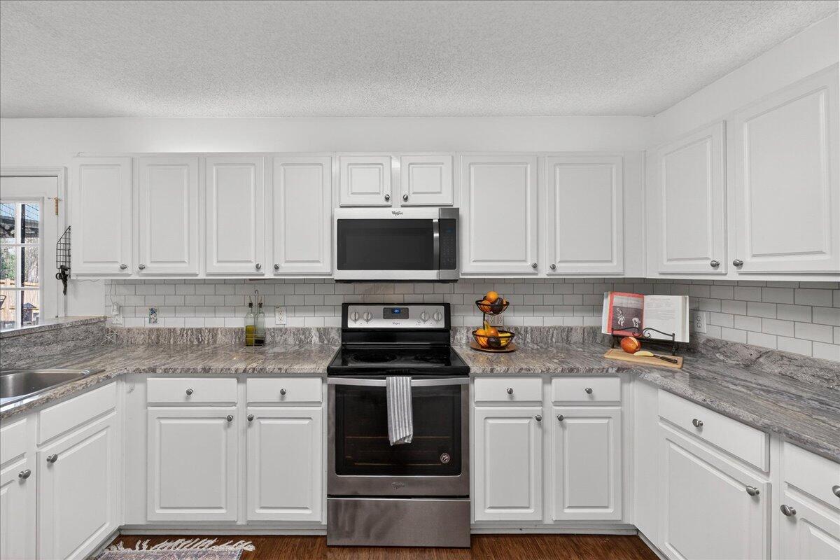 4012 Carolina Bay Drive