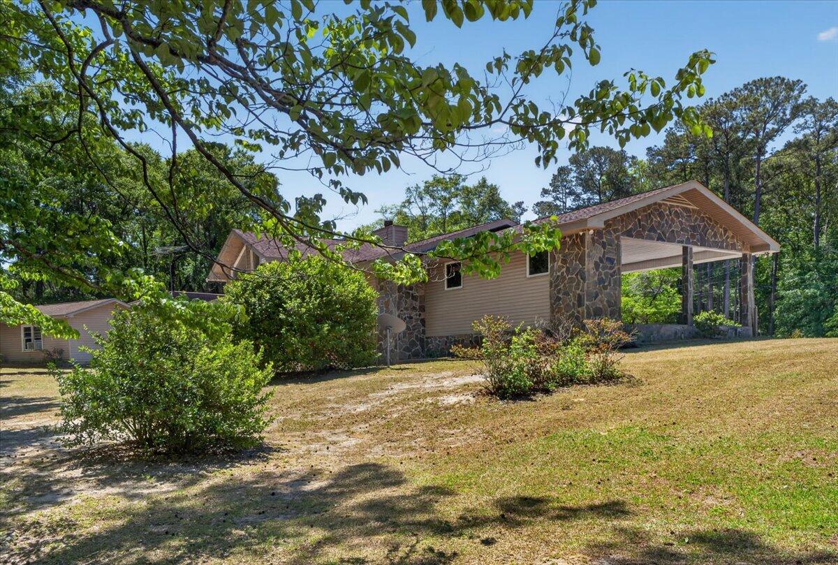 138 Lake Marion Lane