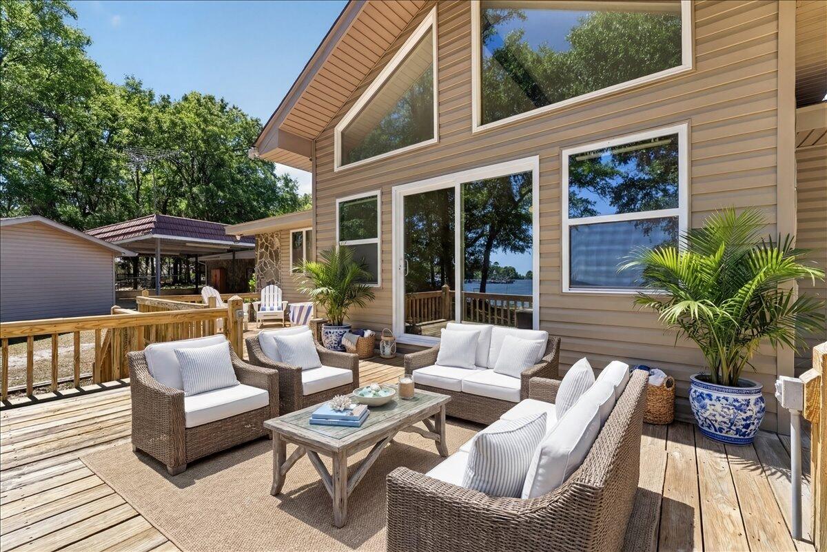 138 Lake Marion Lane