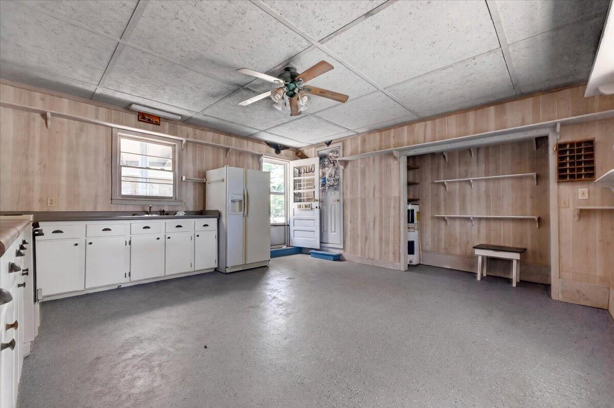 138 Lake Marion Lane