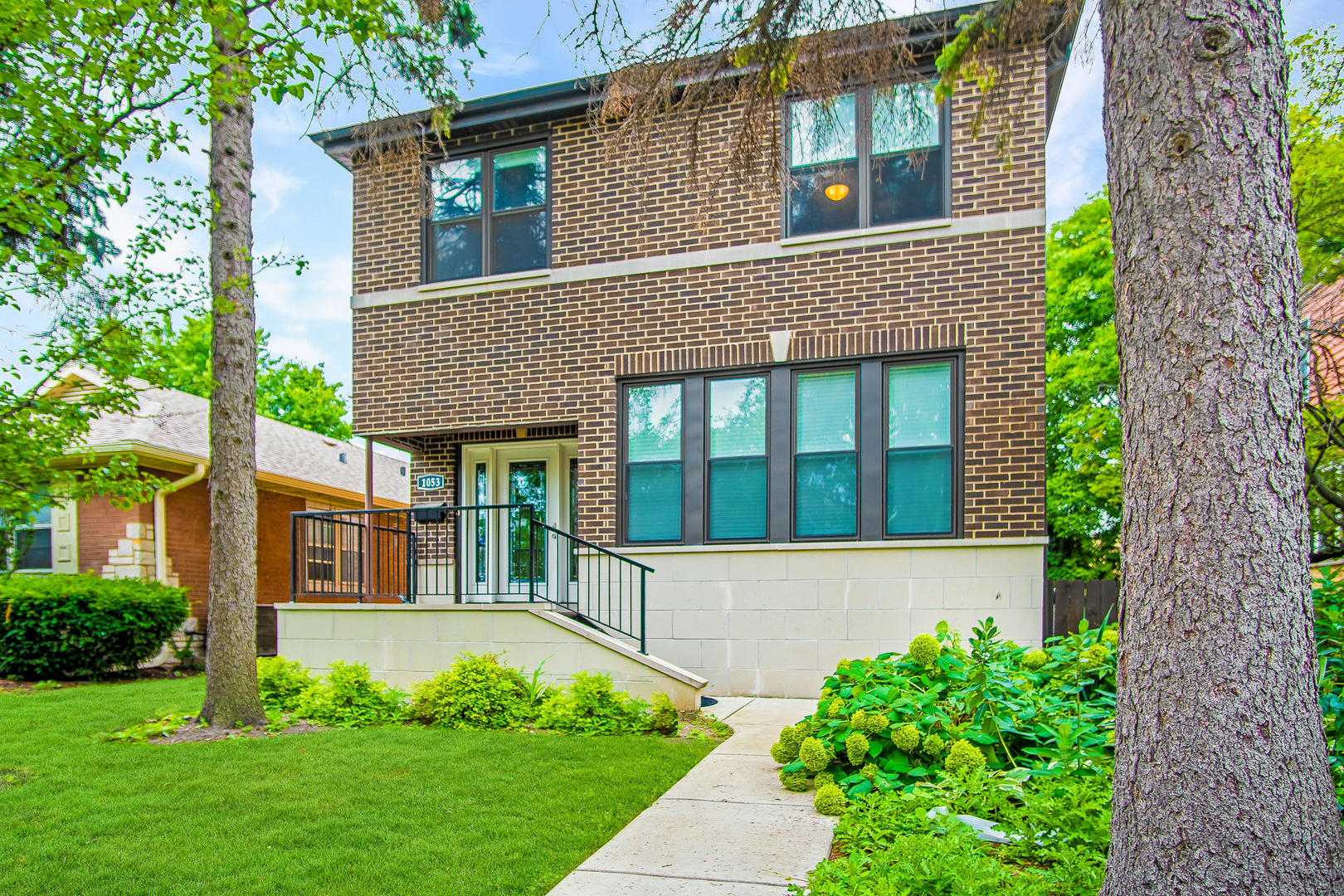 1053 Troost Avenue