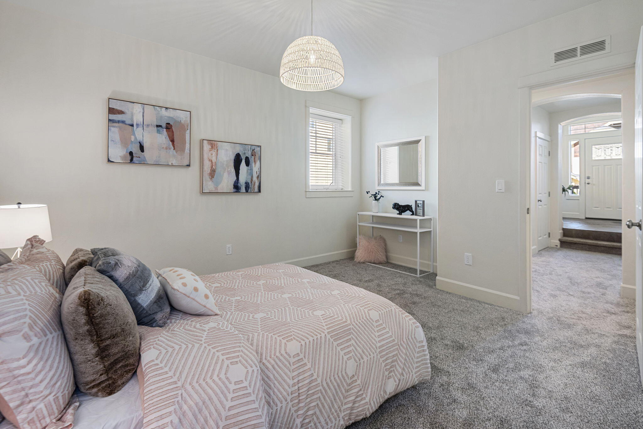 1059 NE Parkview Court