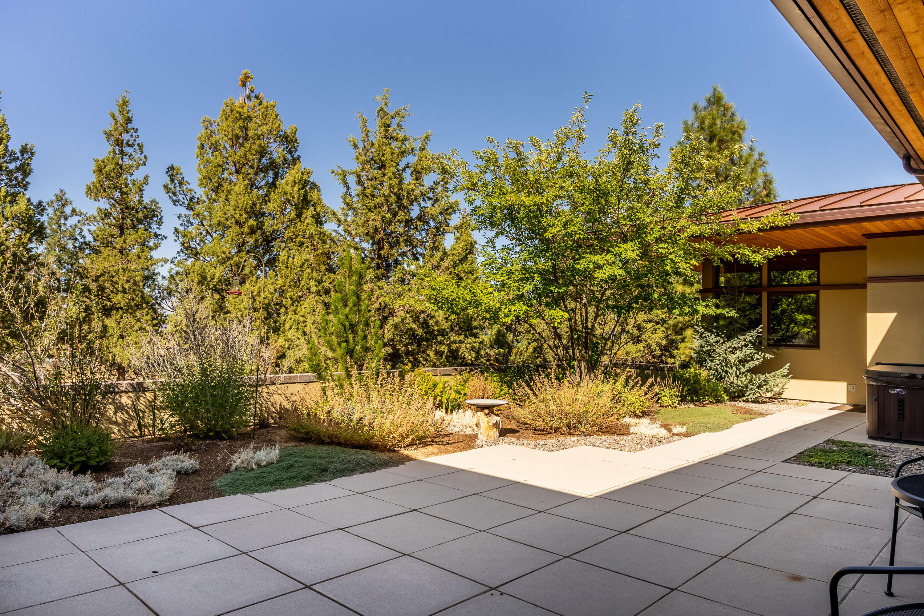 1575 NW Wild Rye Circle