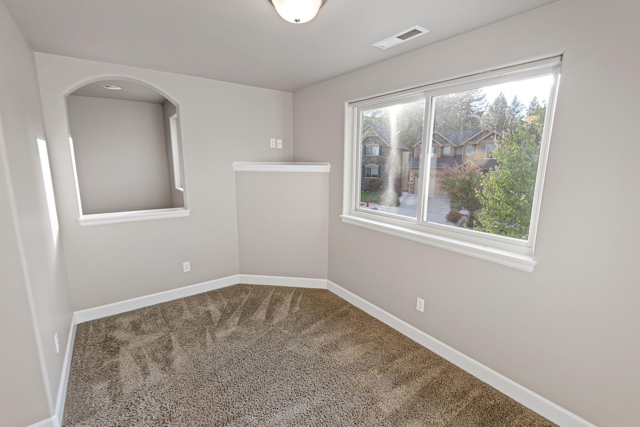 20481 Jacklight Lane