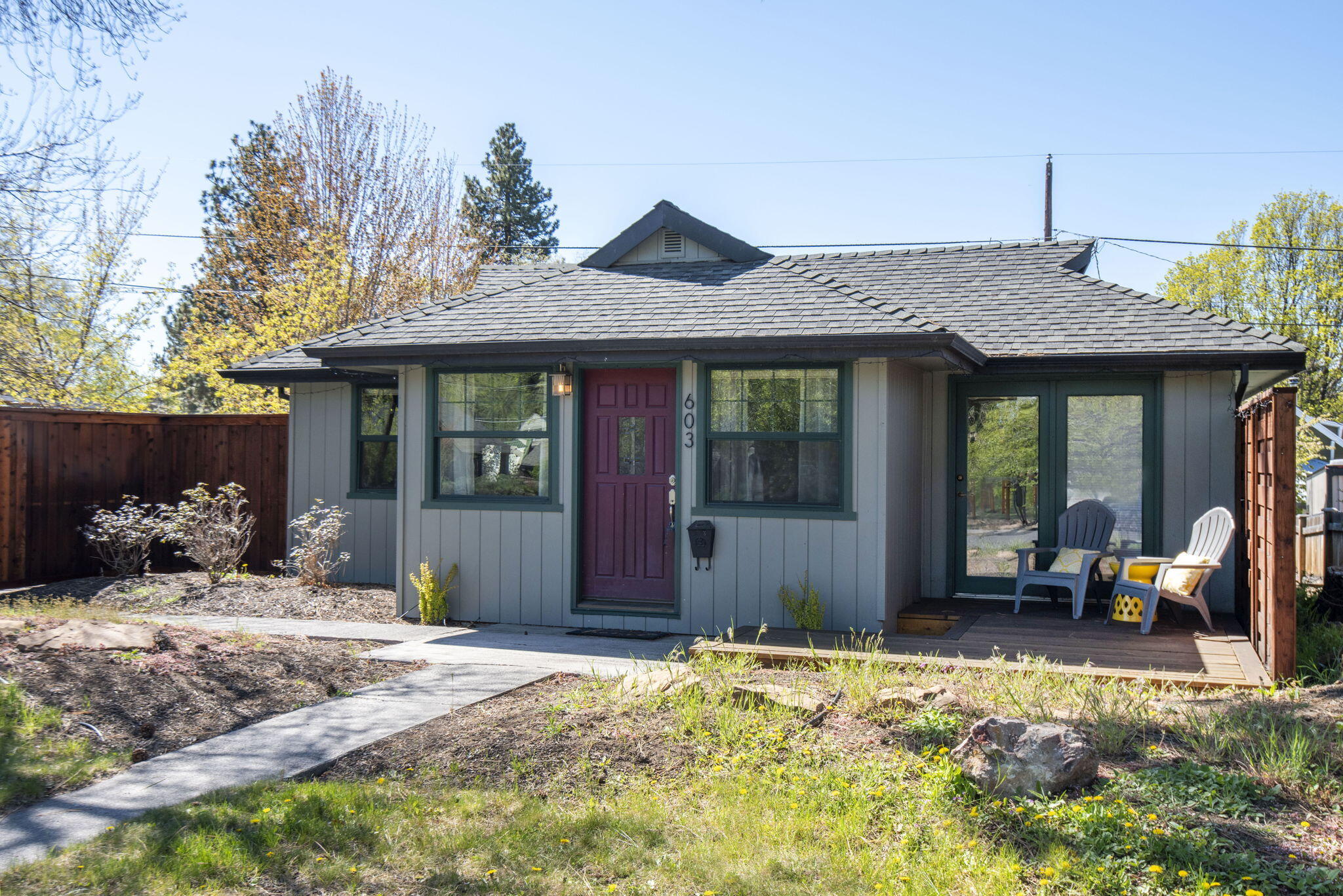 603 NW Delaware Avenue