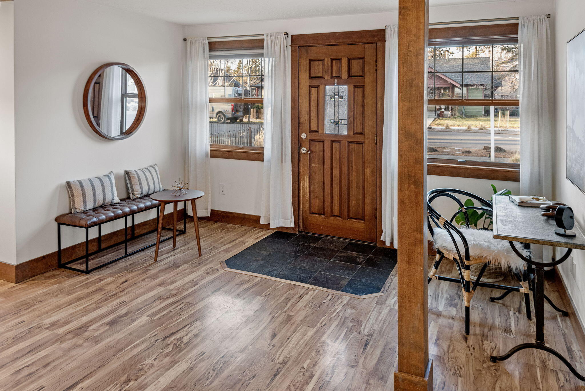 603 NW Delaware Avenue