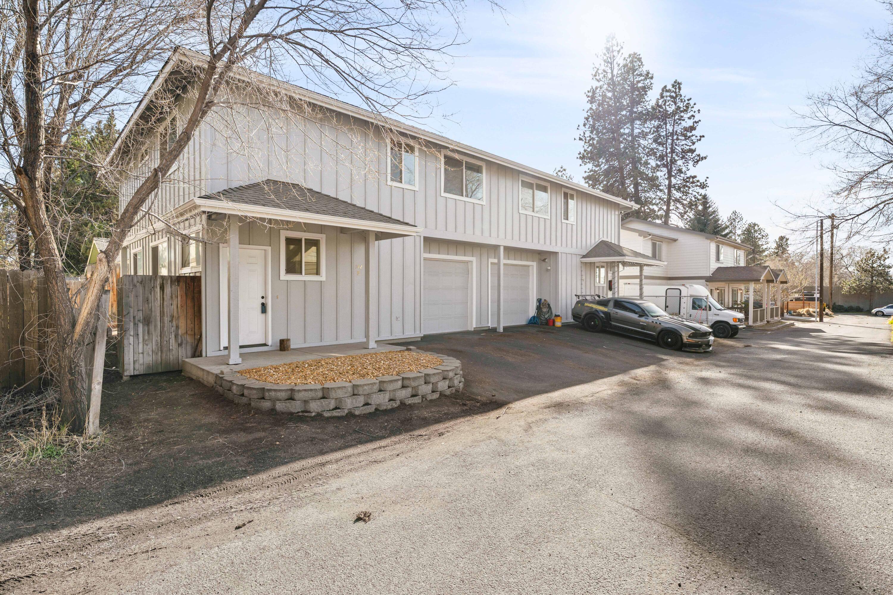 142 SE McKinley Avenue