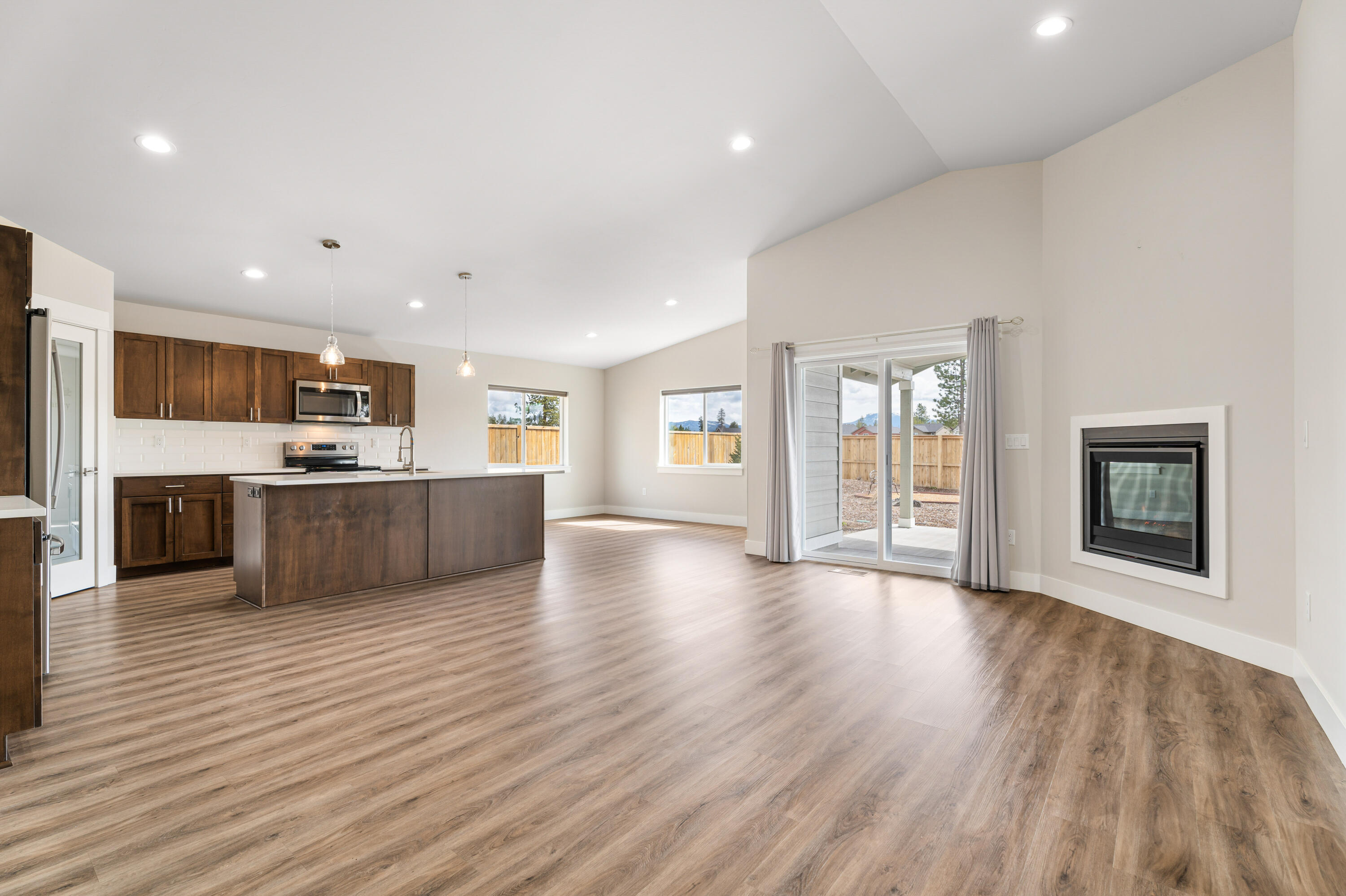 51780 Morning Pine Drive
