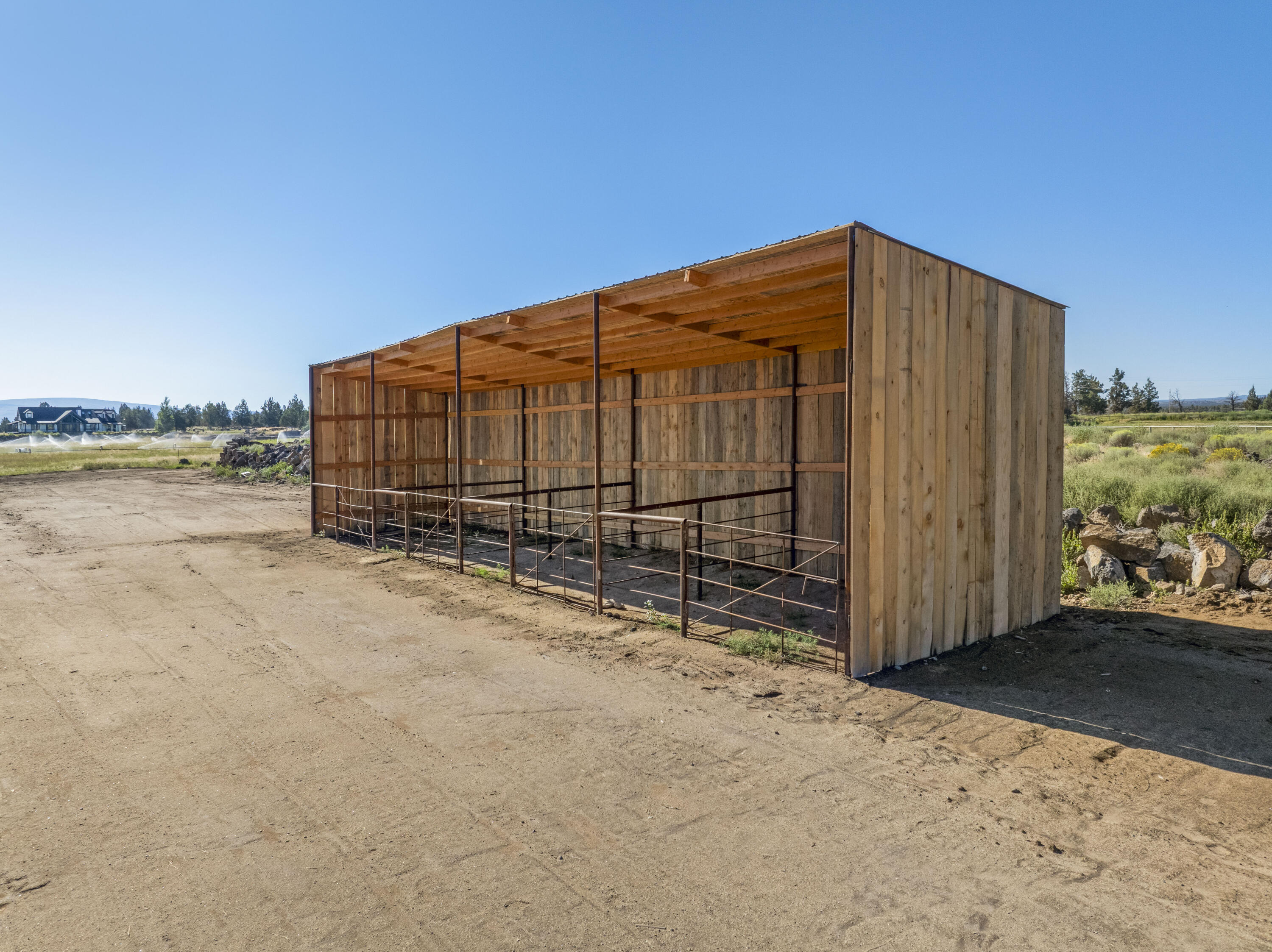 23636 Ten Barr Trail