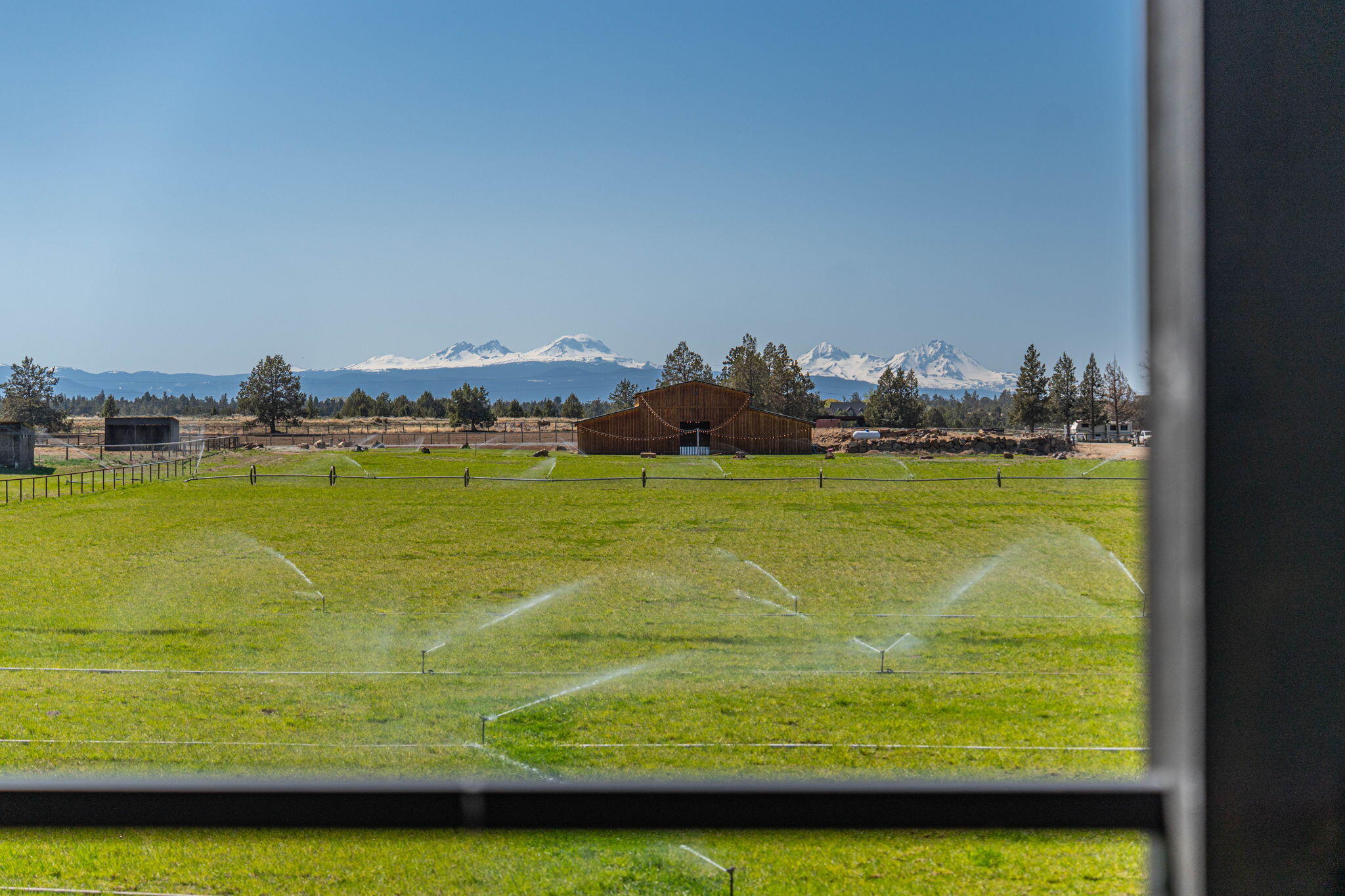 23636 Ten Barr Trail