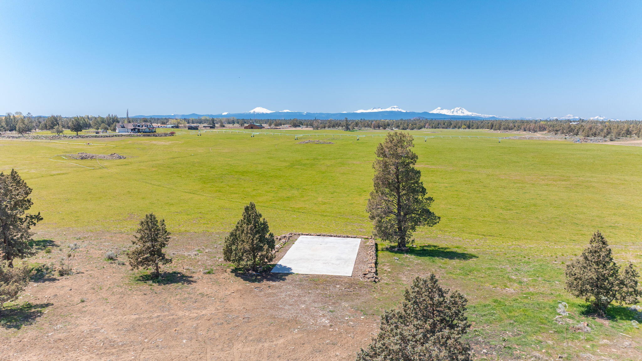 23636 Ten Barr Trail