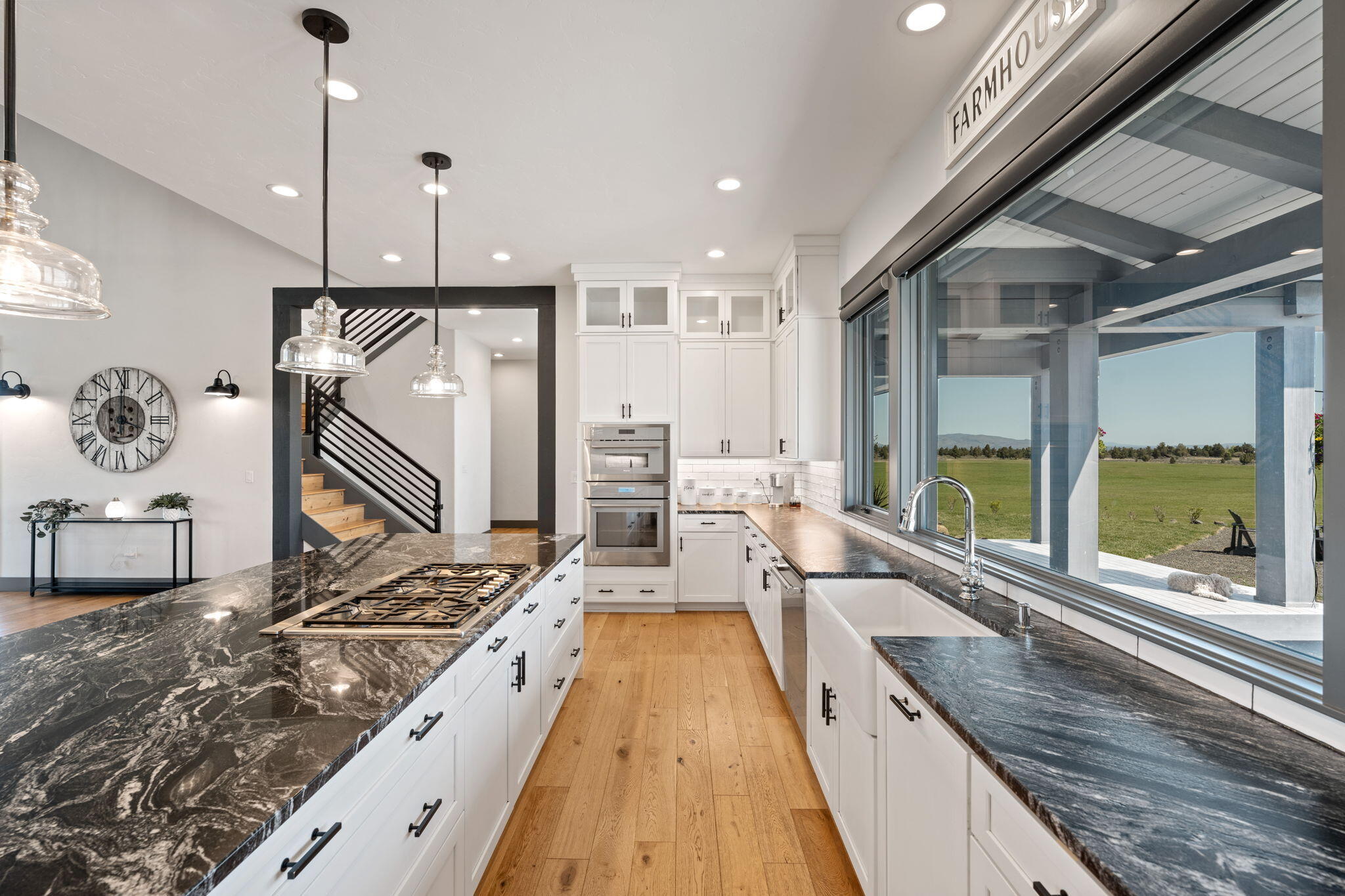 23636 Ten Barr Trail