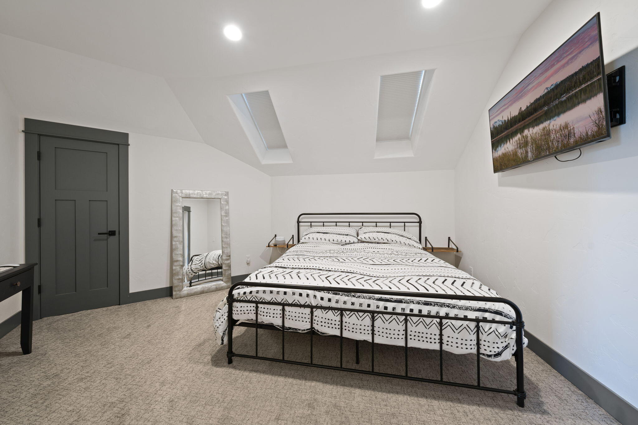 23636 Ten Barr Trail