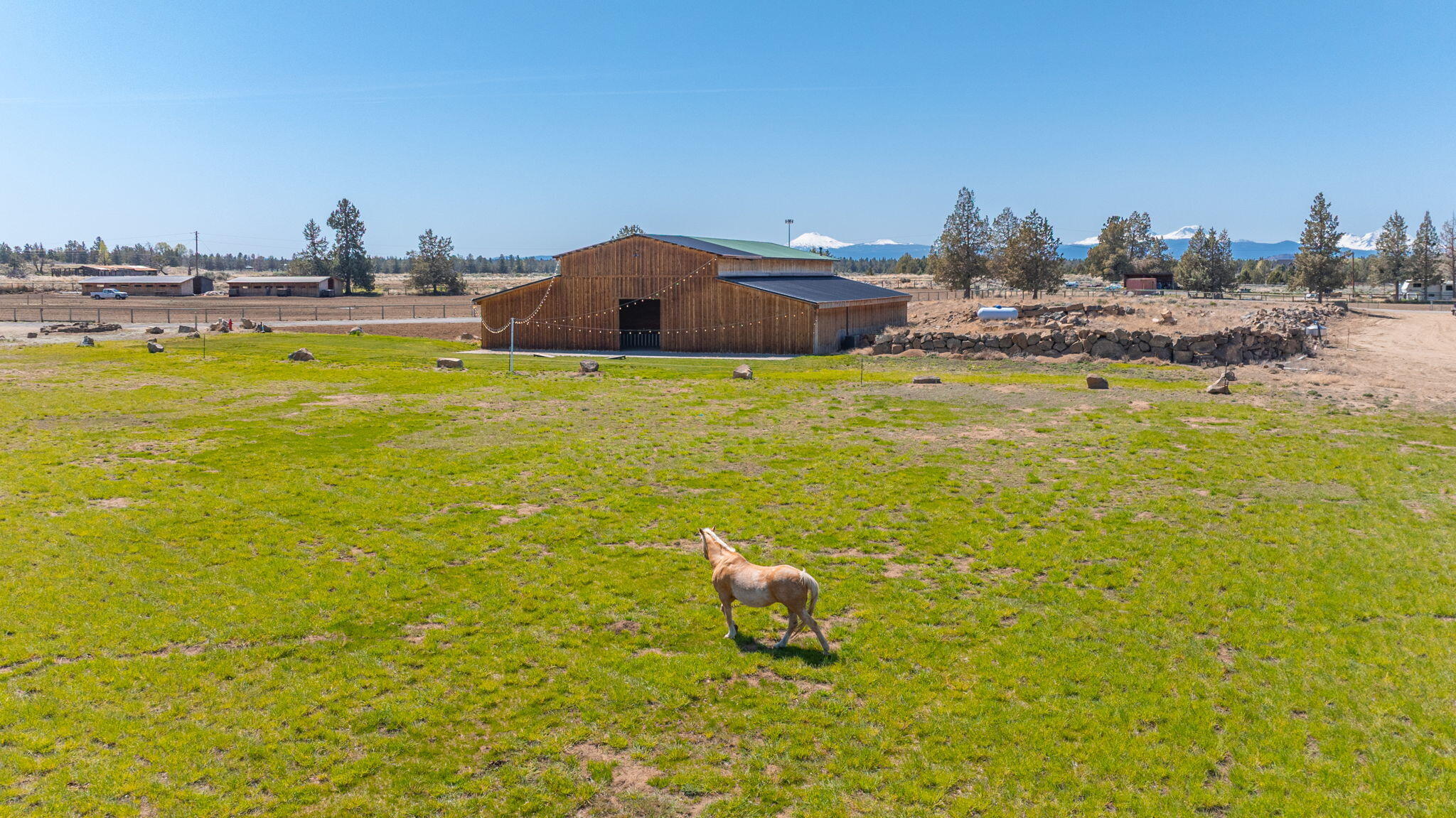 23636 Ten Barr Trail