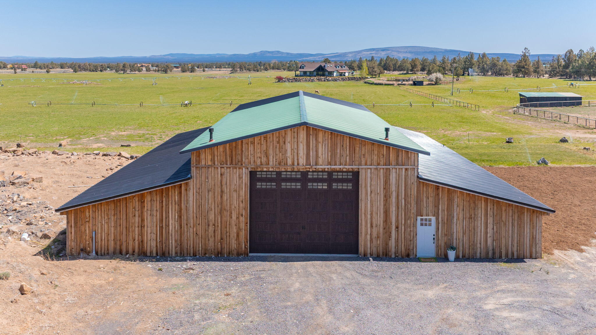 23636 Ten Barr Trail