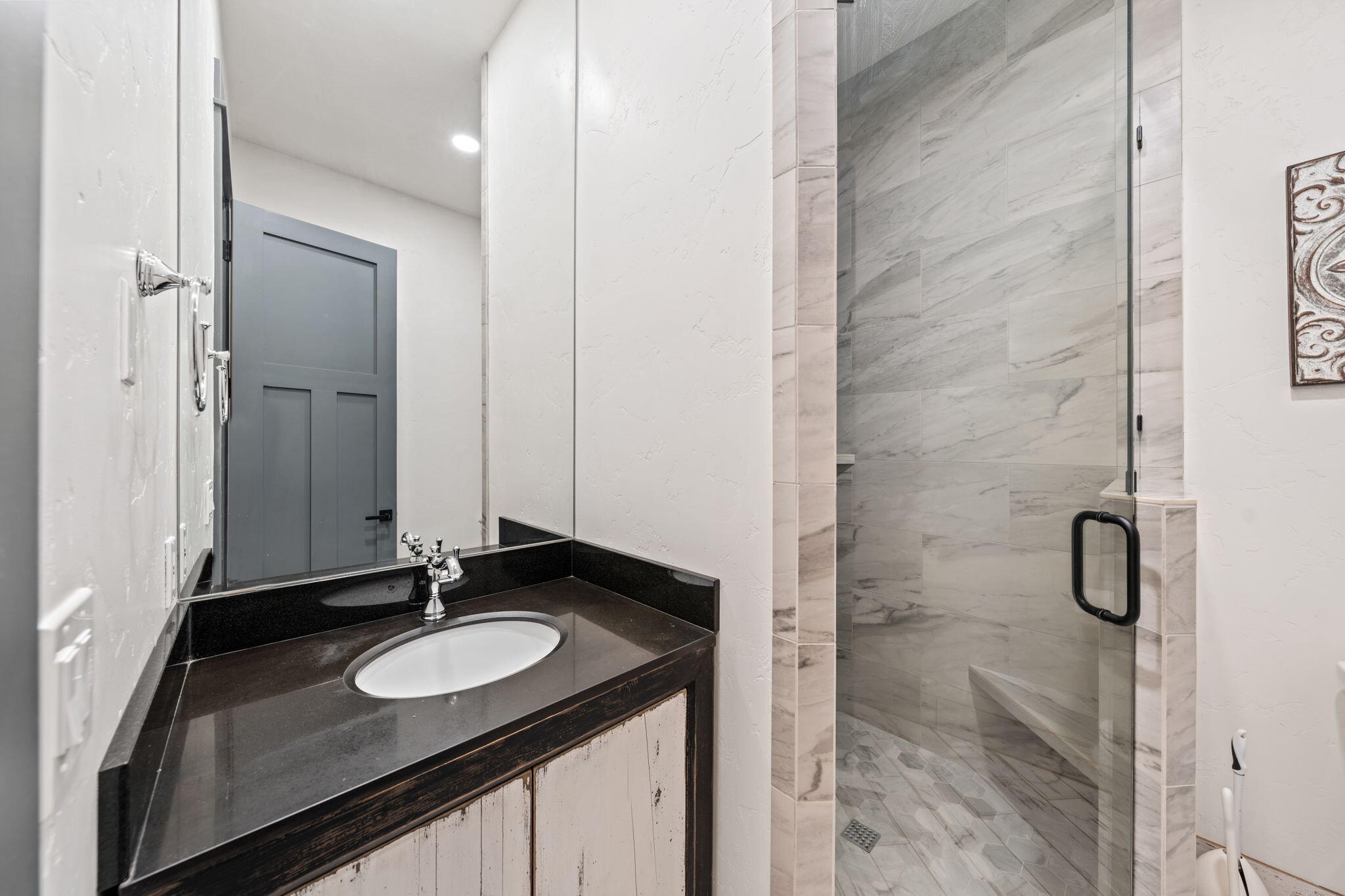 23636 Ten Barr Trail