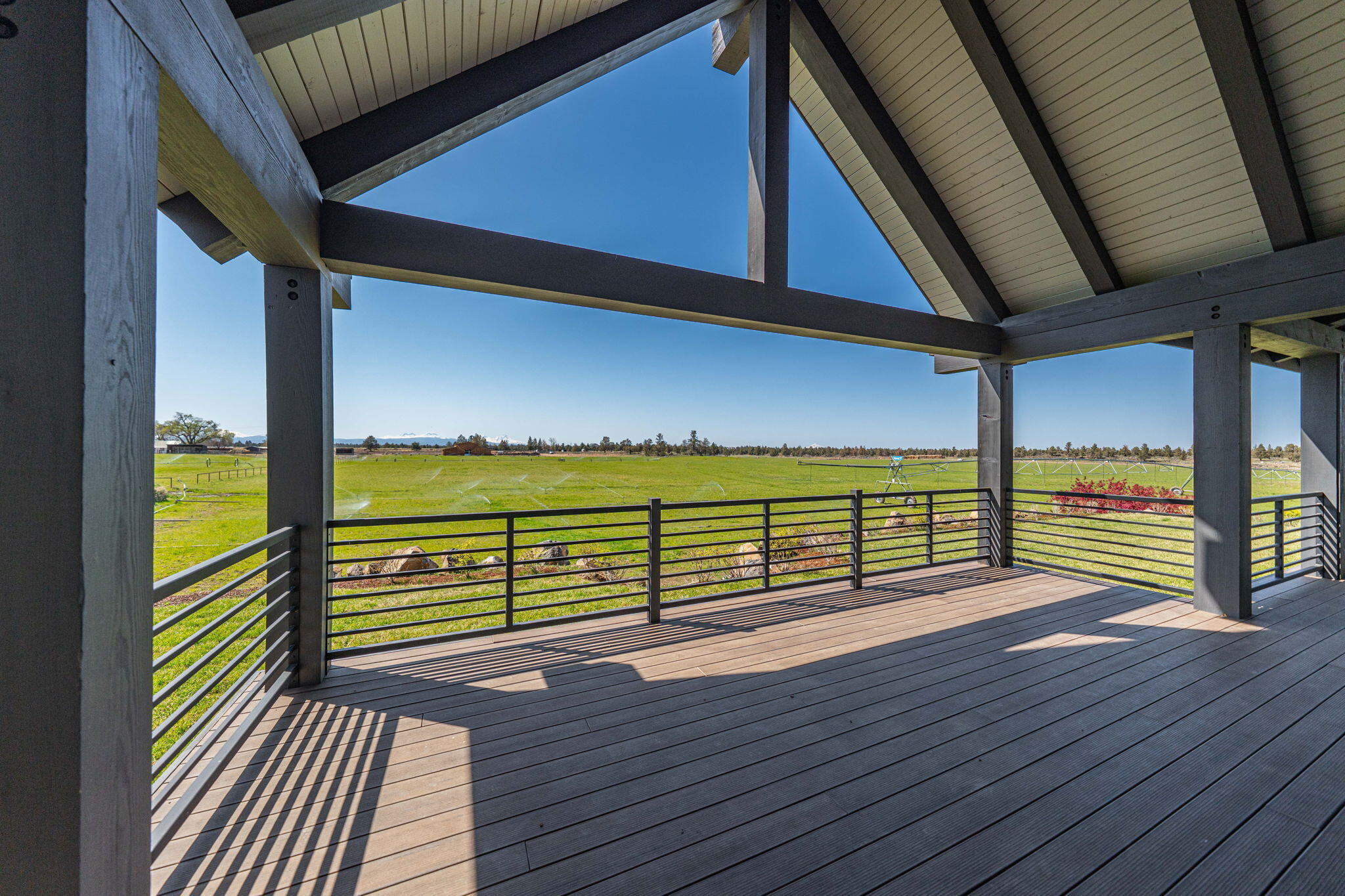 23636 Ten Barr Trail