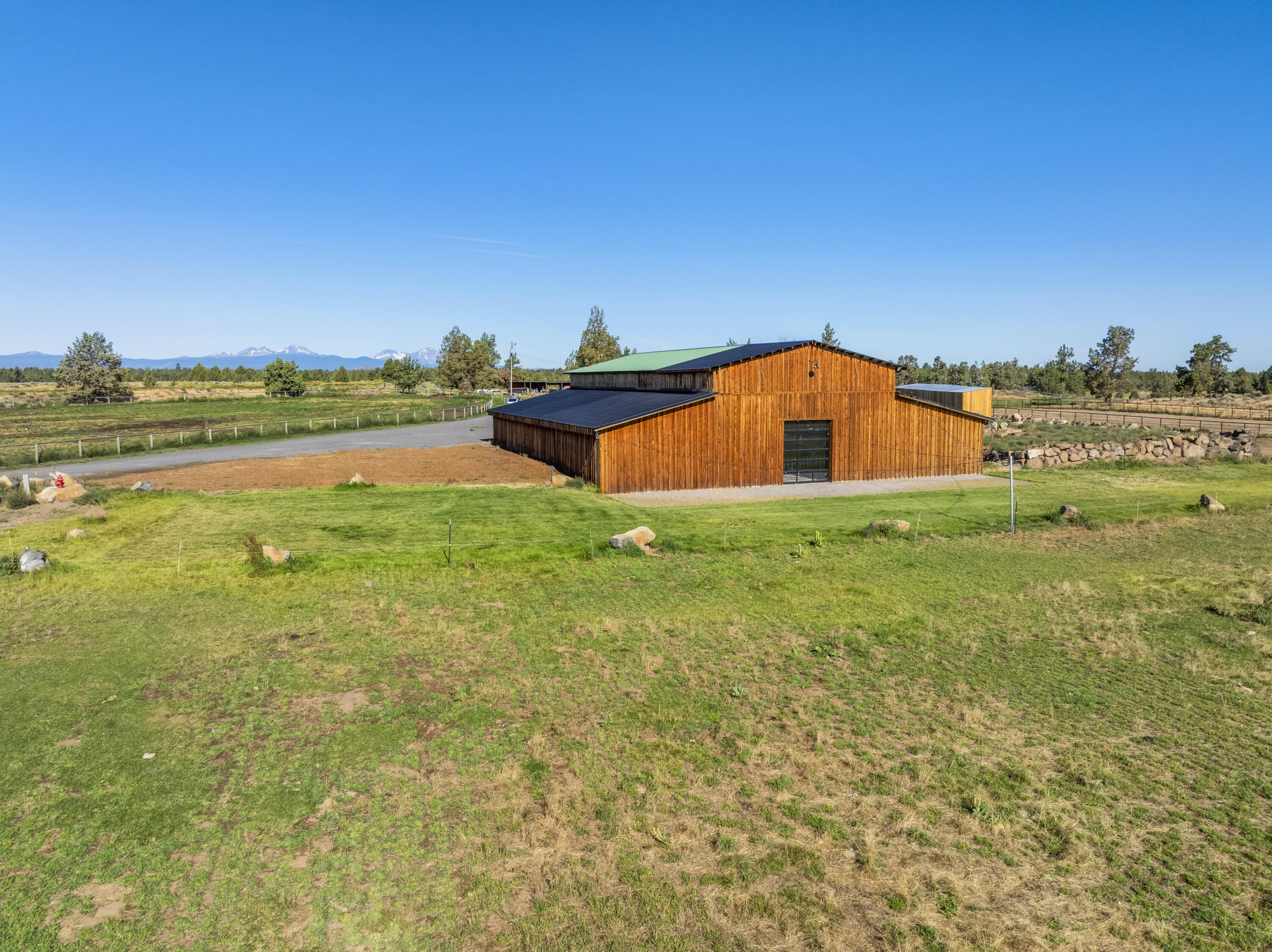 23636 Ten Barr Trail