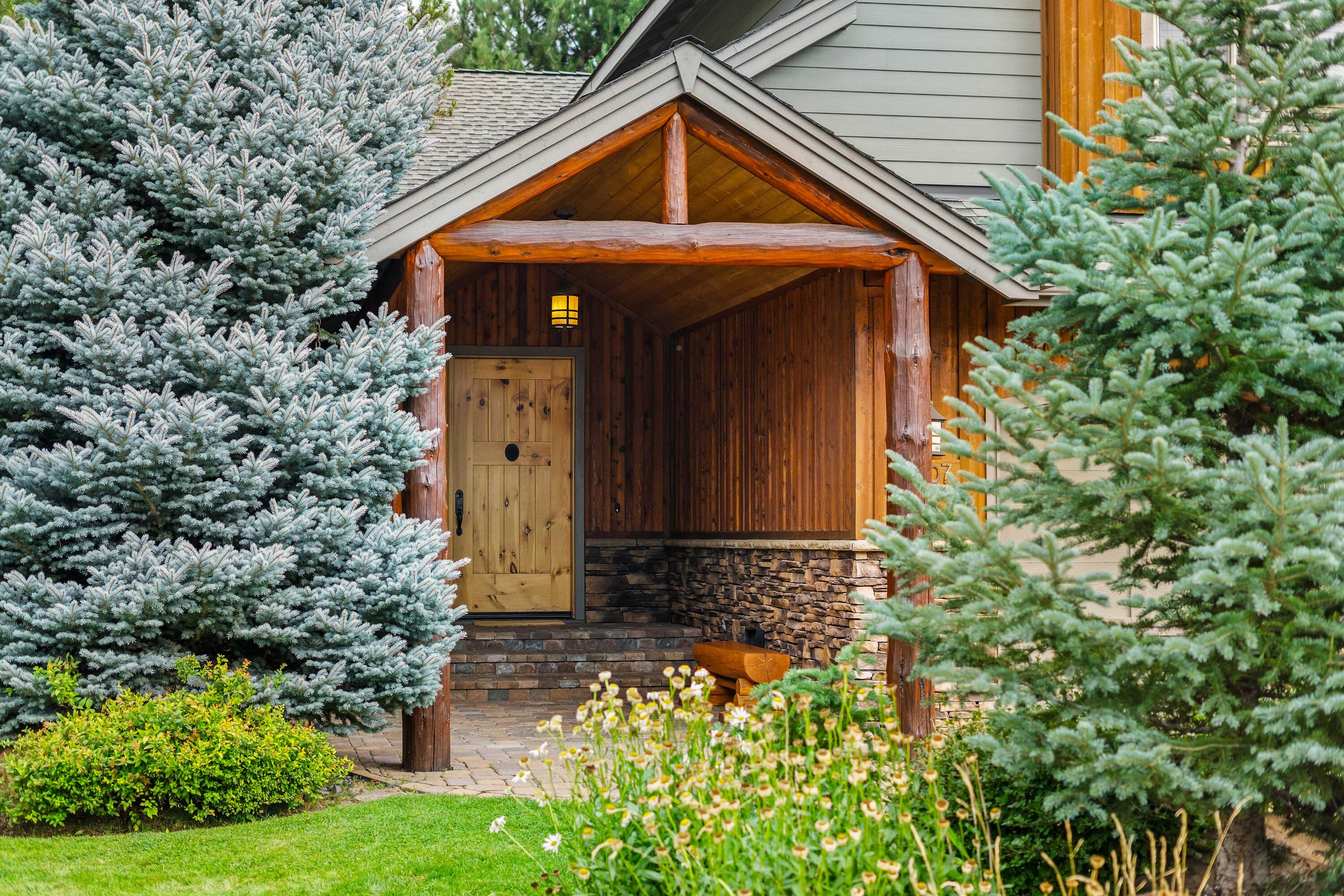 19407 Charleswood Lane