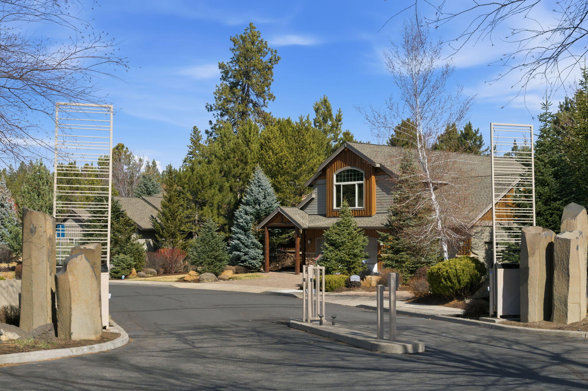 19407 Charleswood Lane