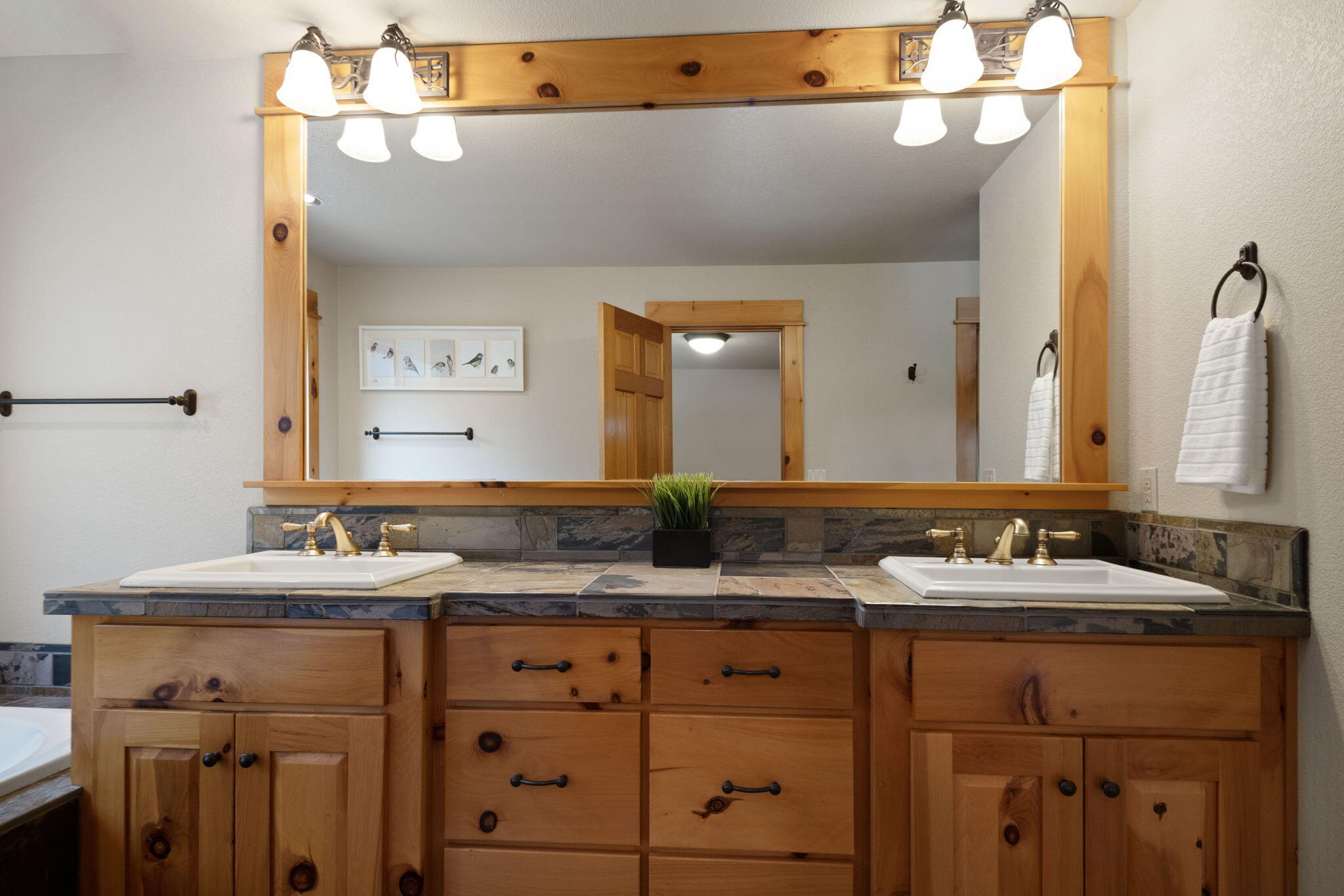 19407 Charleswood Lane